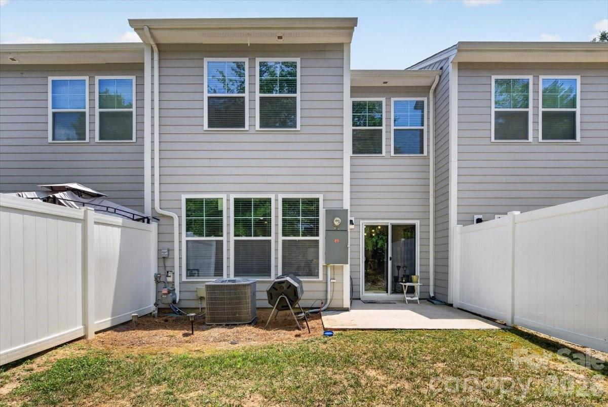 The Village At Ivy Ridge - Residential