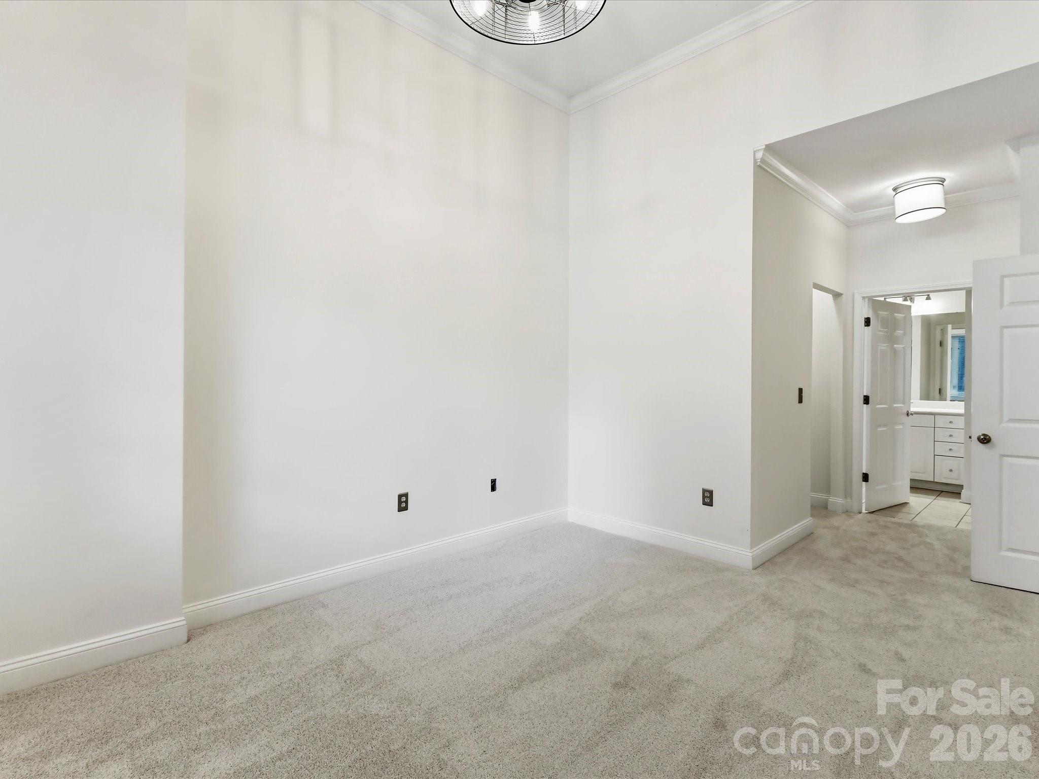 Fifth and Poplar - Residential
