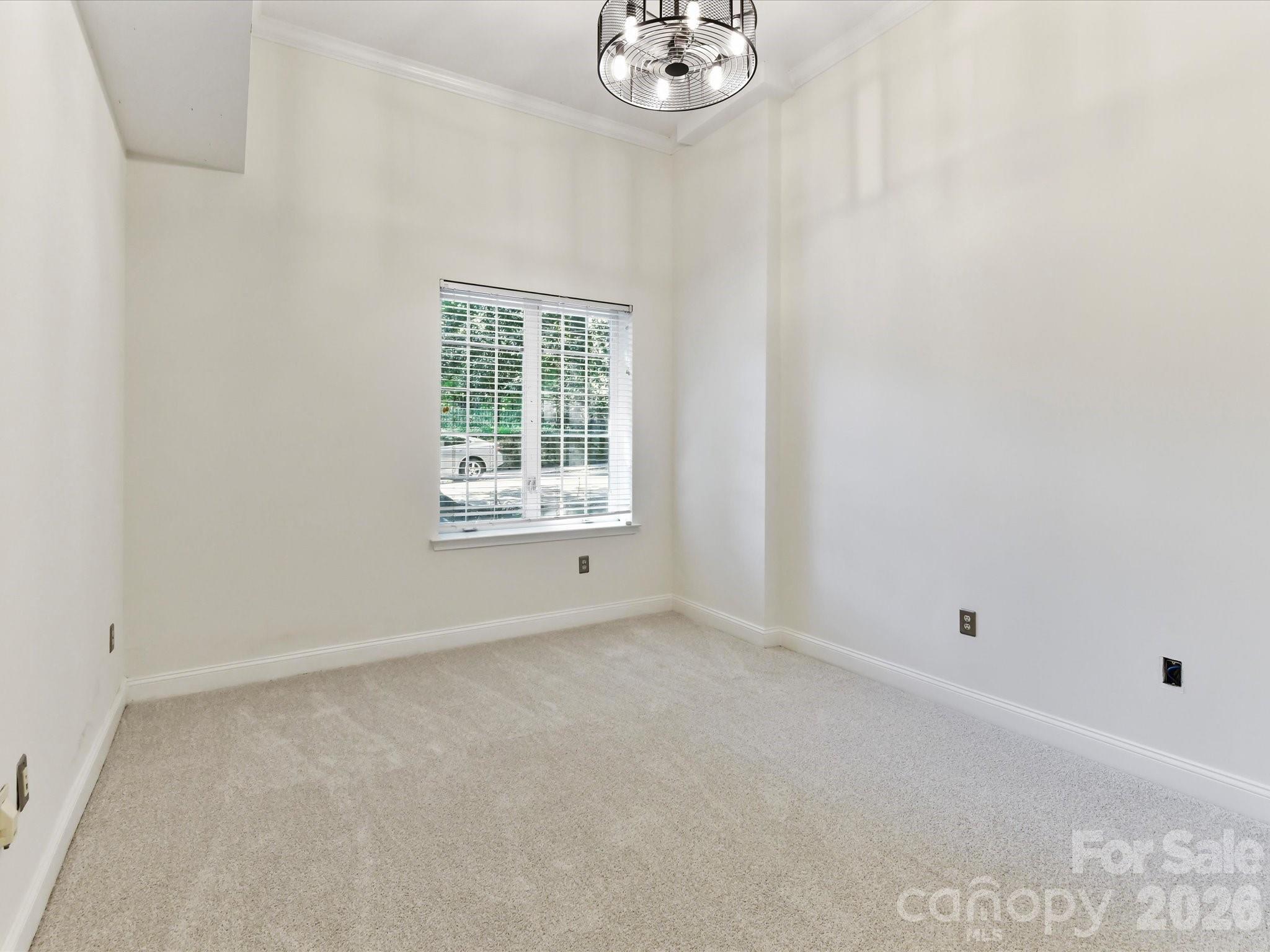 Fifth and Poplar - Residential