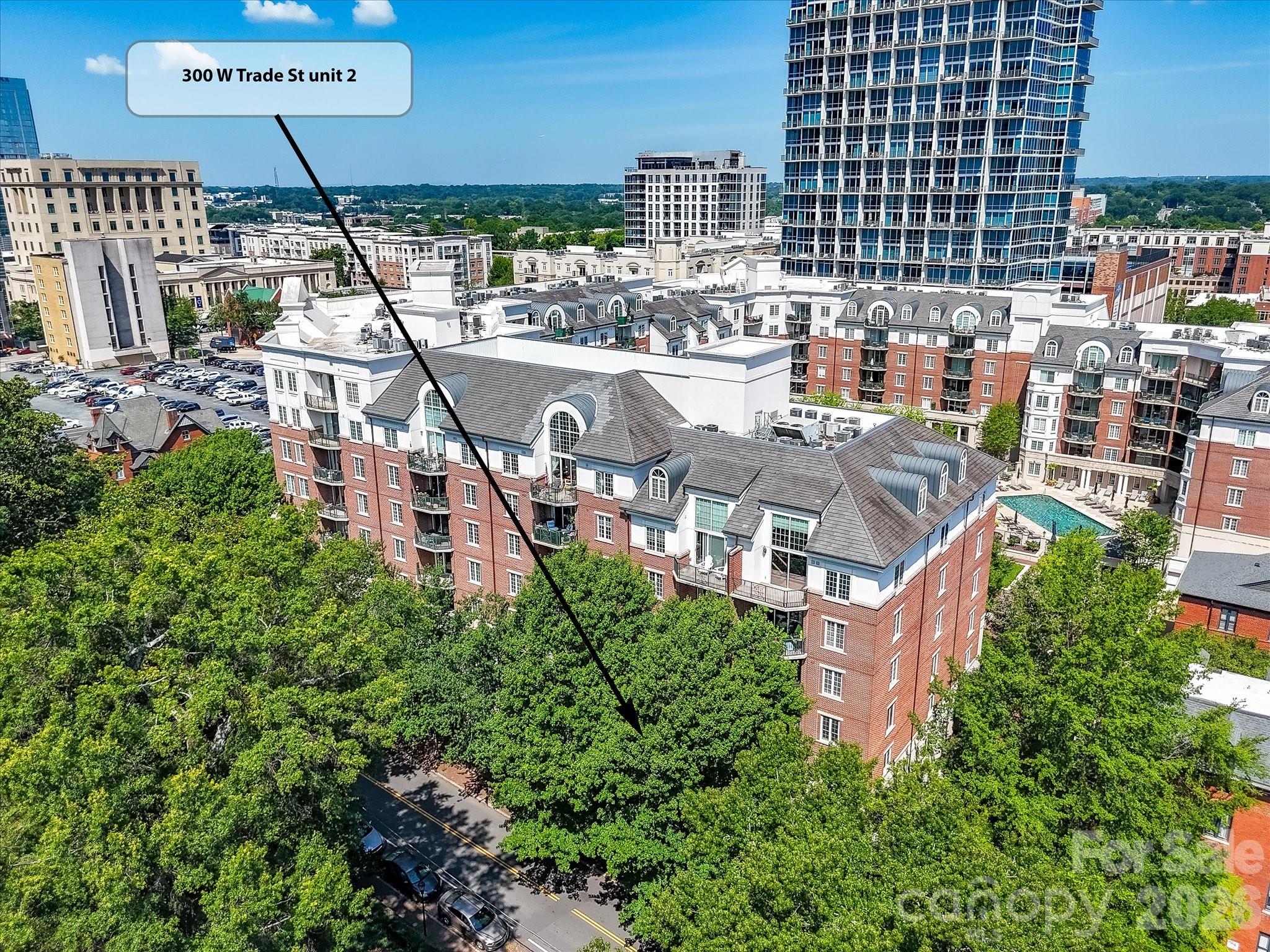 Fifth and Poplar - Residential