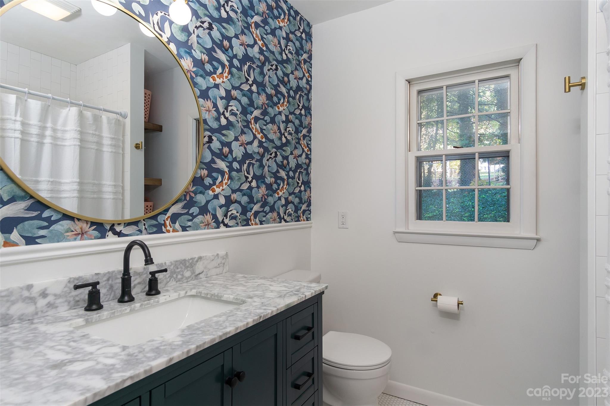 Royal Pines - Residential