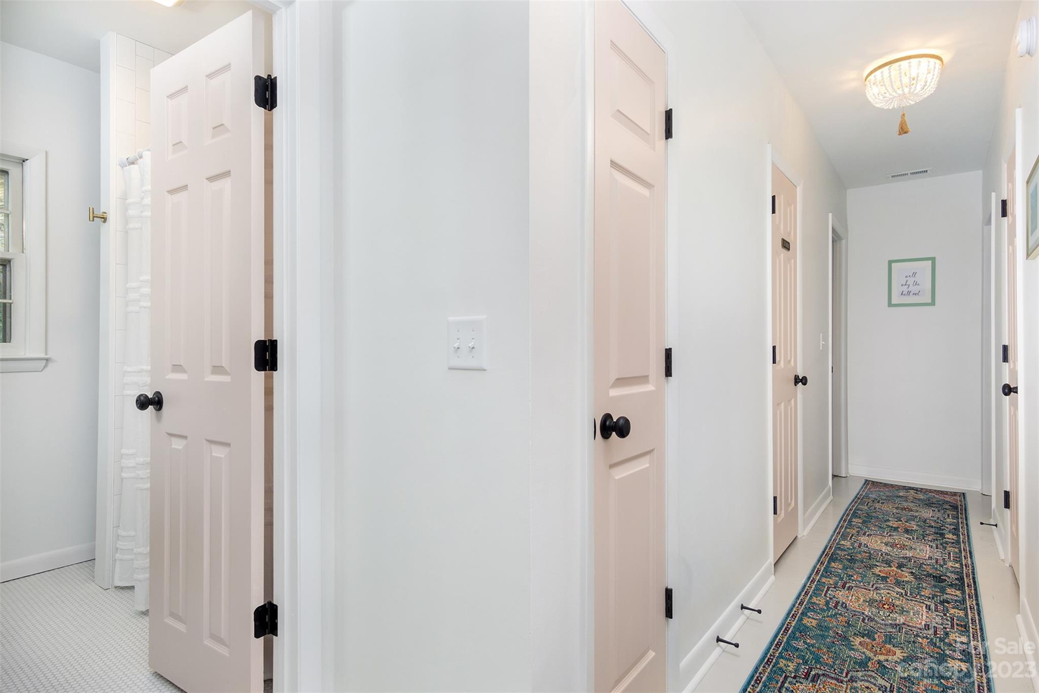 Royal Pines - Residential