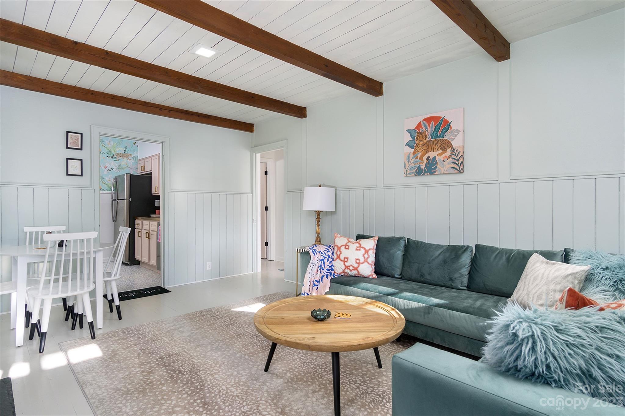 Royal Pines - Residential