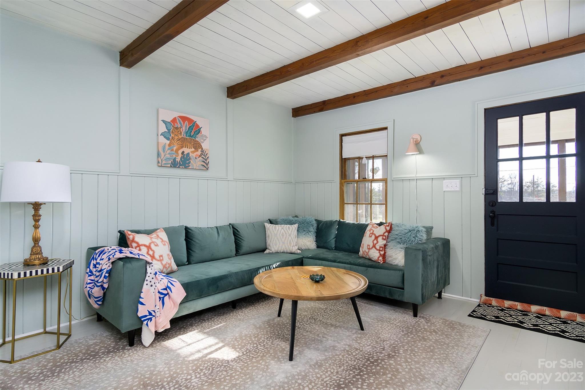 Royal Pines - Residential