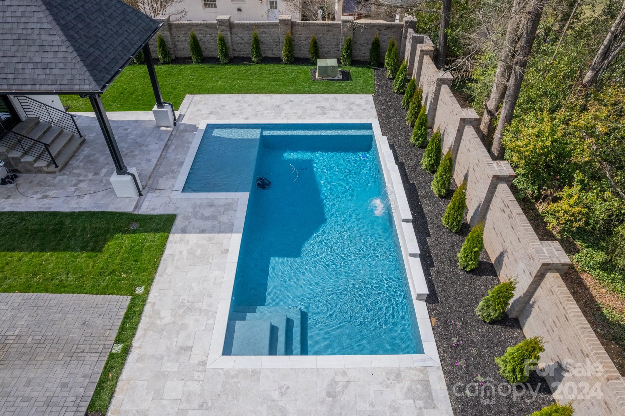 Quail Run - Residential