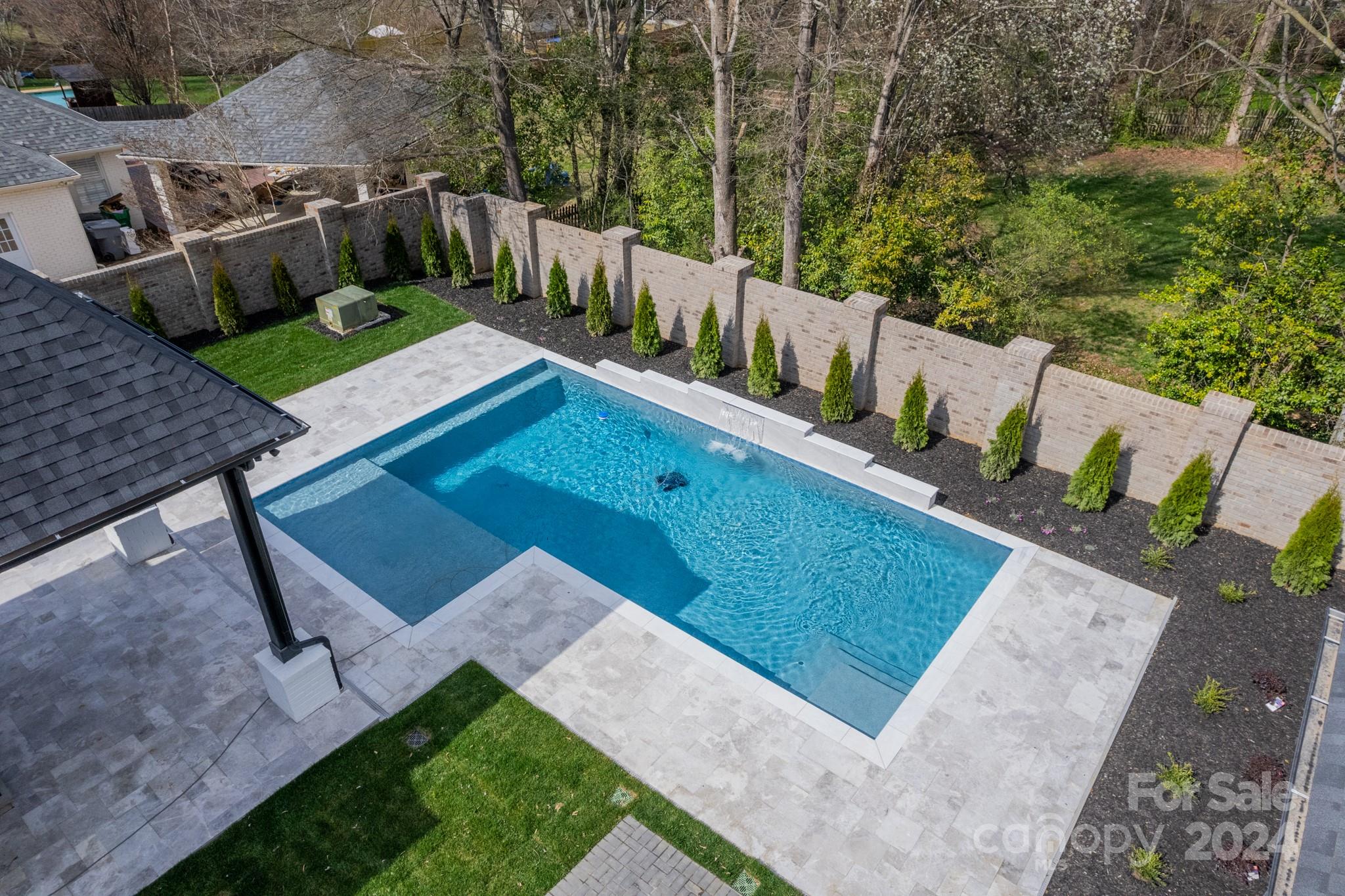Quail Run - Residential