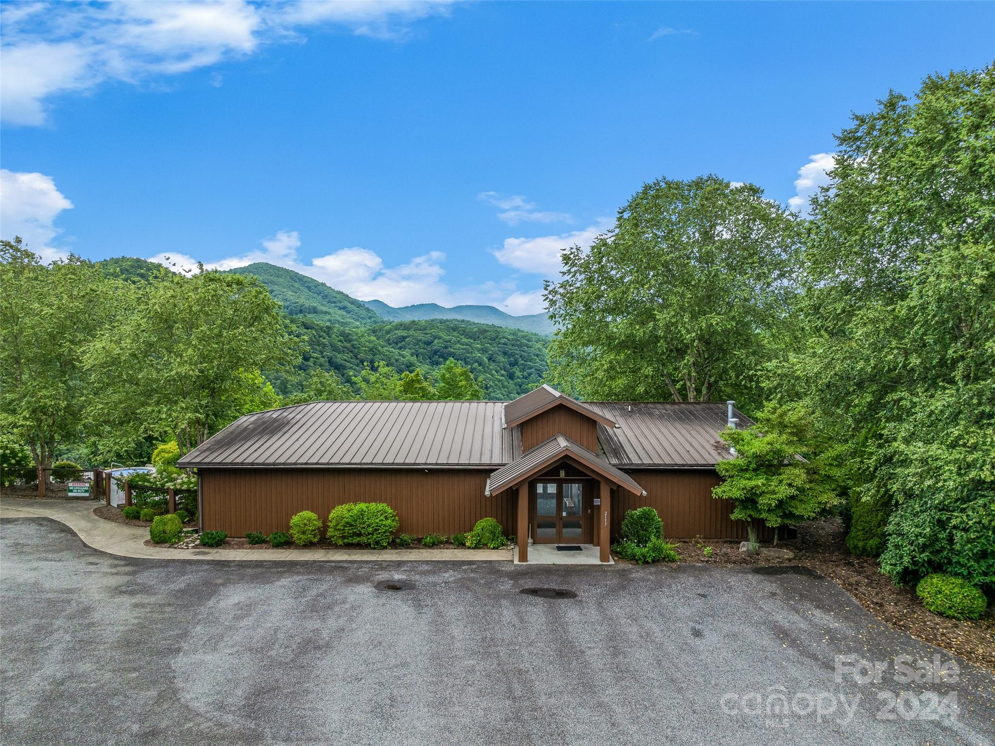 French Broad Crossing - Land
