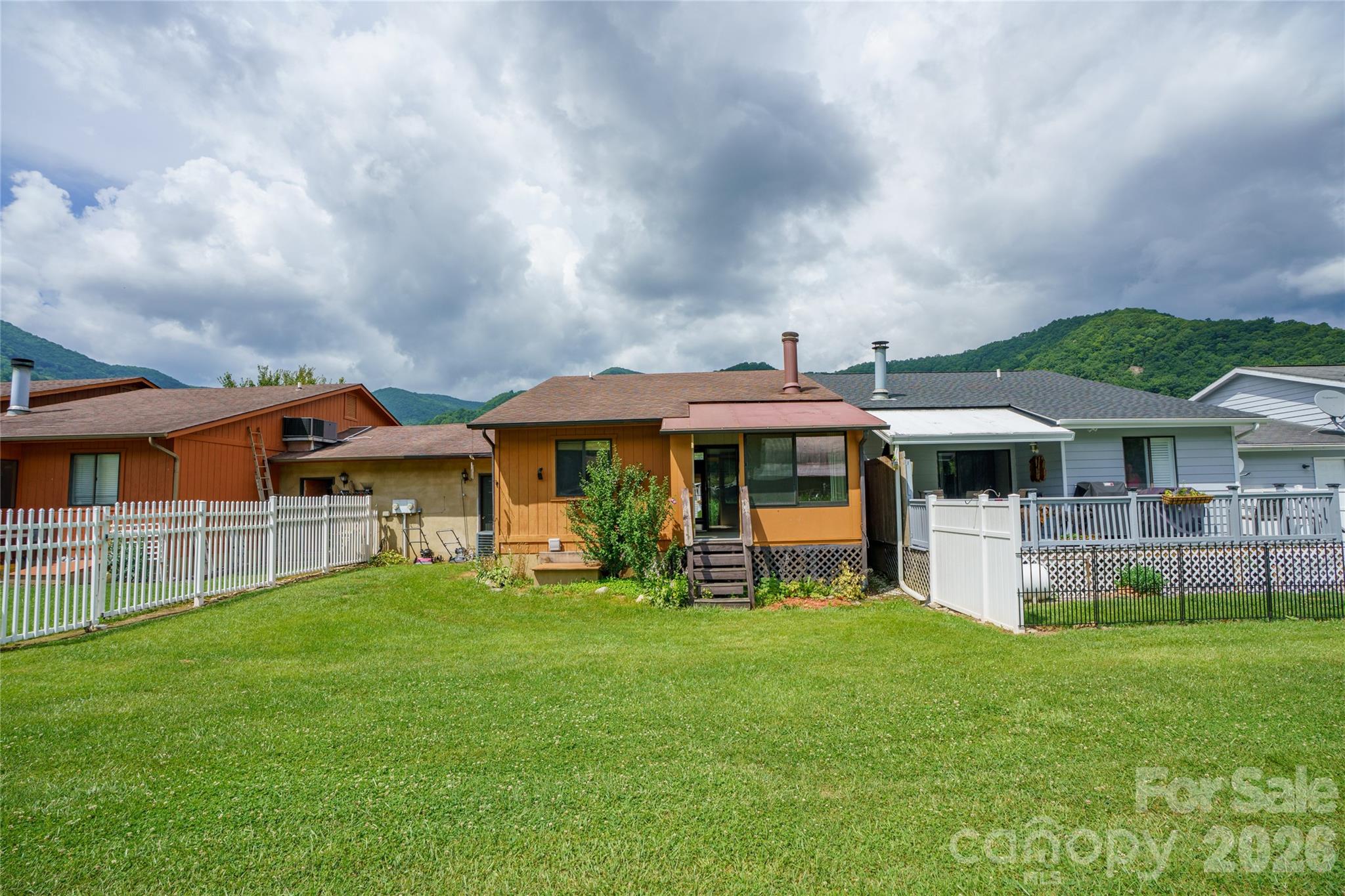 Village Glen - Residential