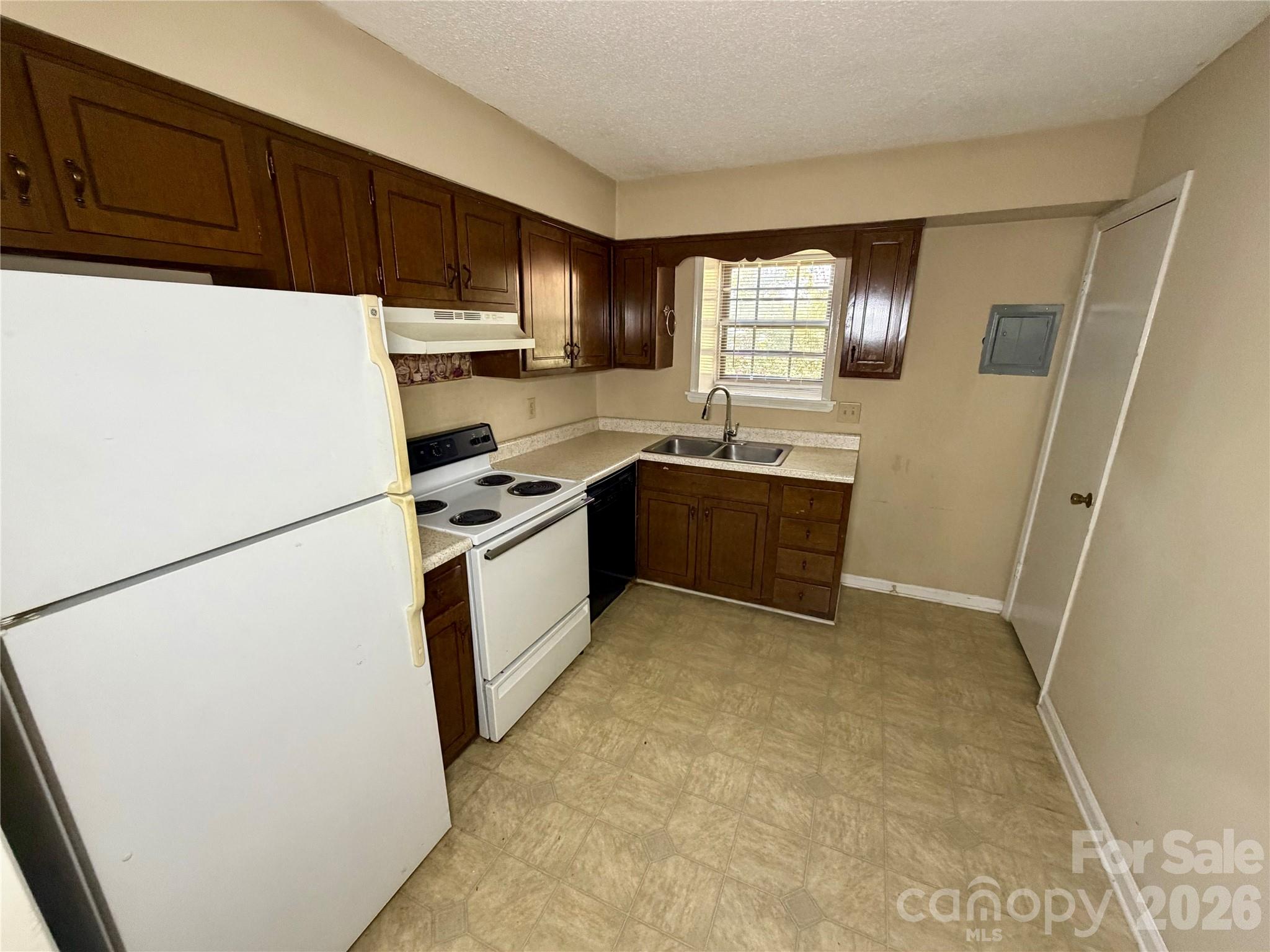 Hunting Ridge - Residential