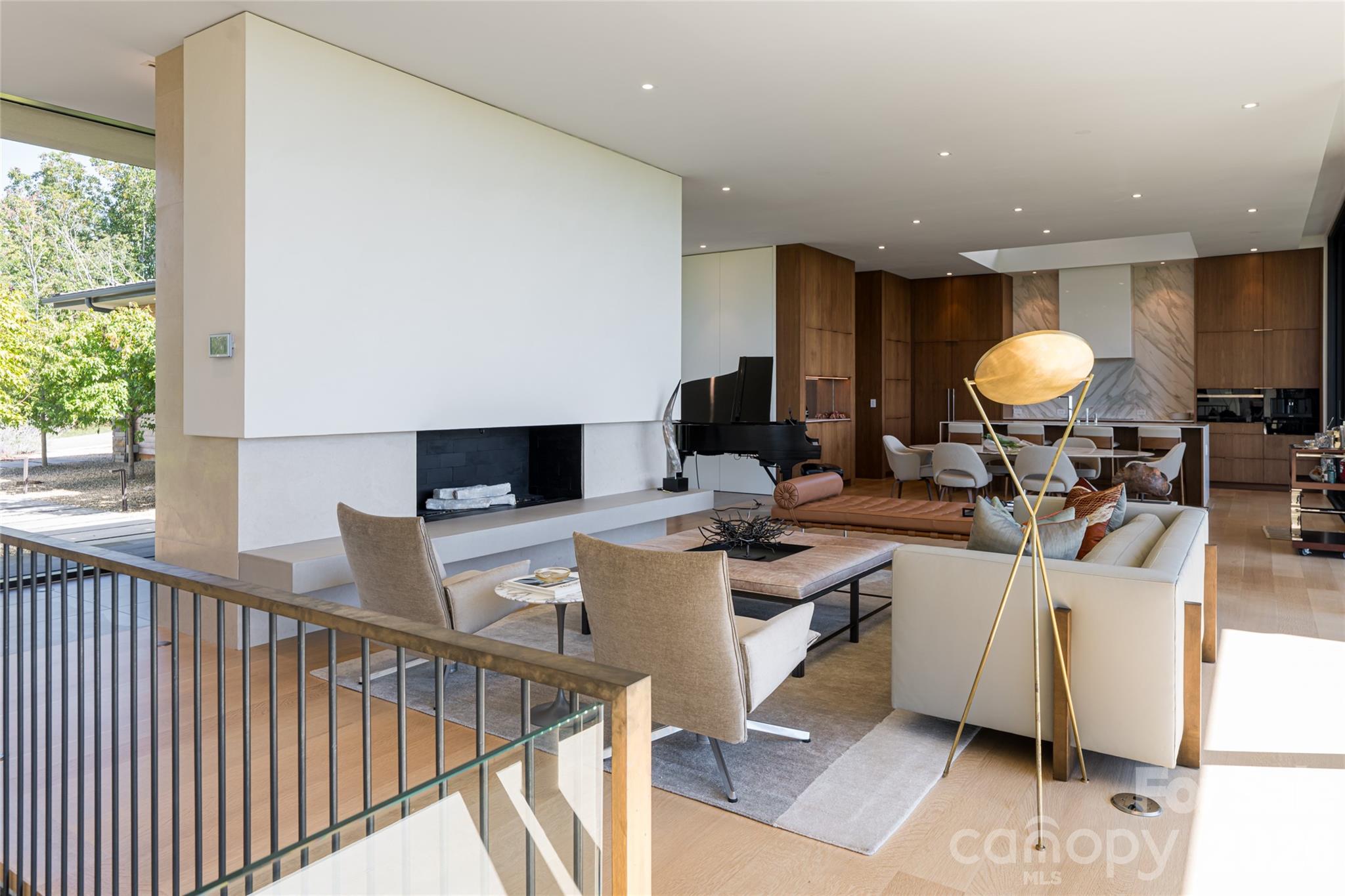 Ventana - Residential