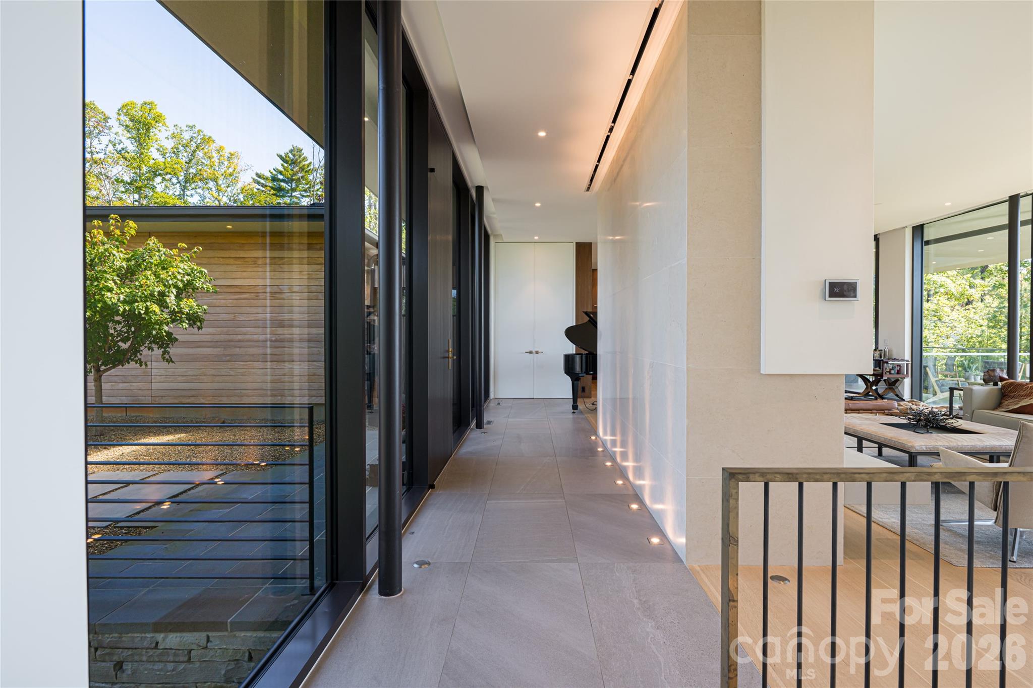 Ventana - Residential