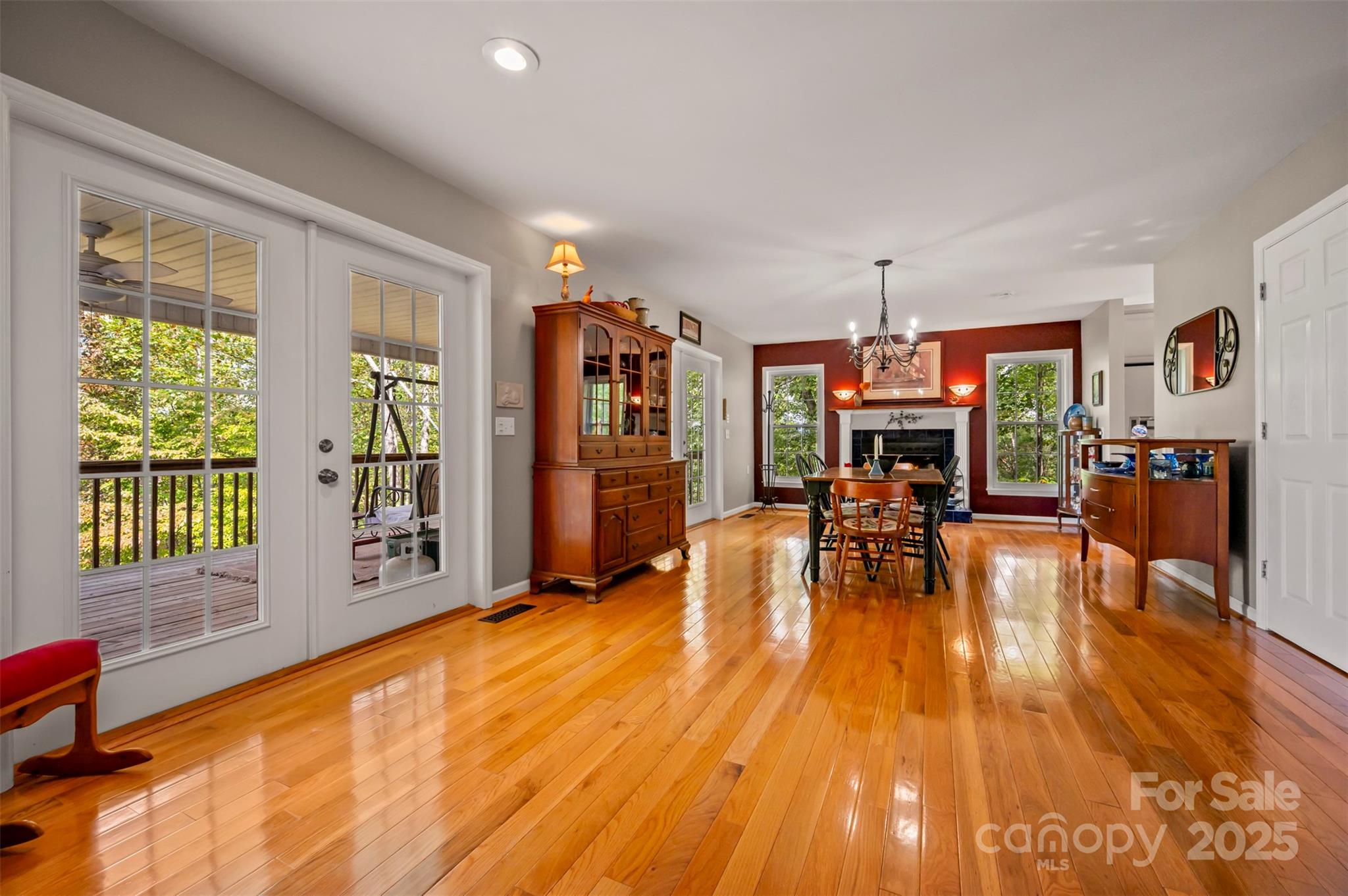 Hidden Hills - Residential