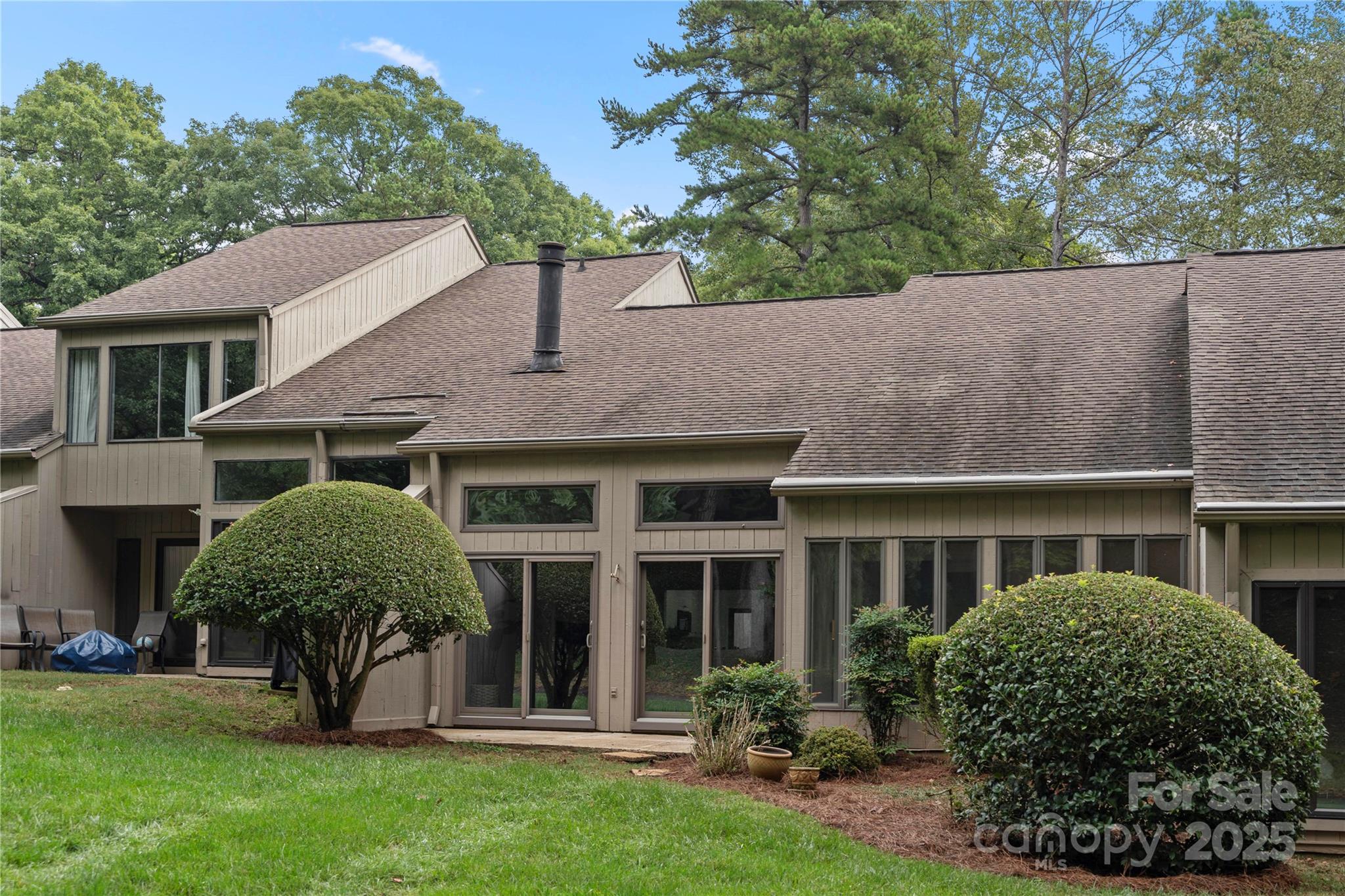 River Hills - Residential