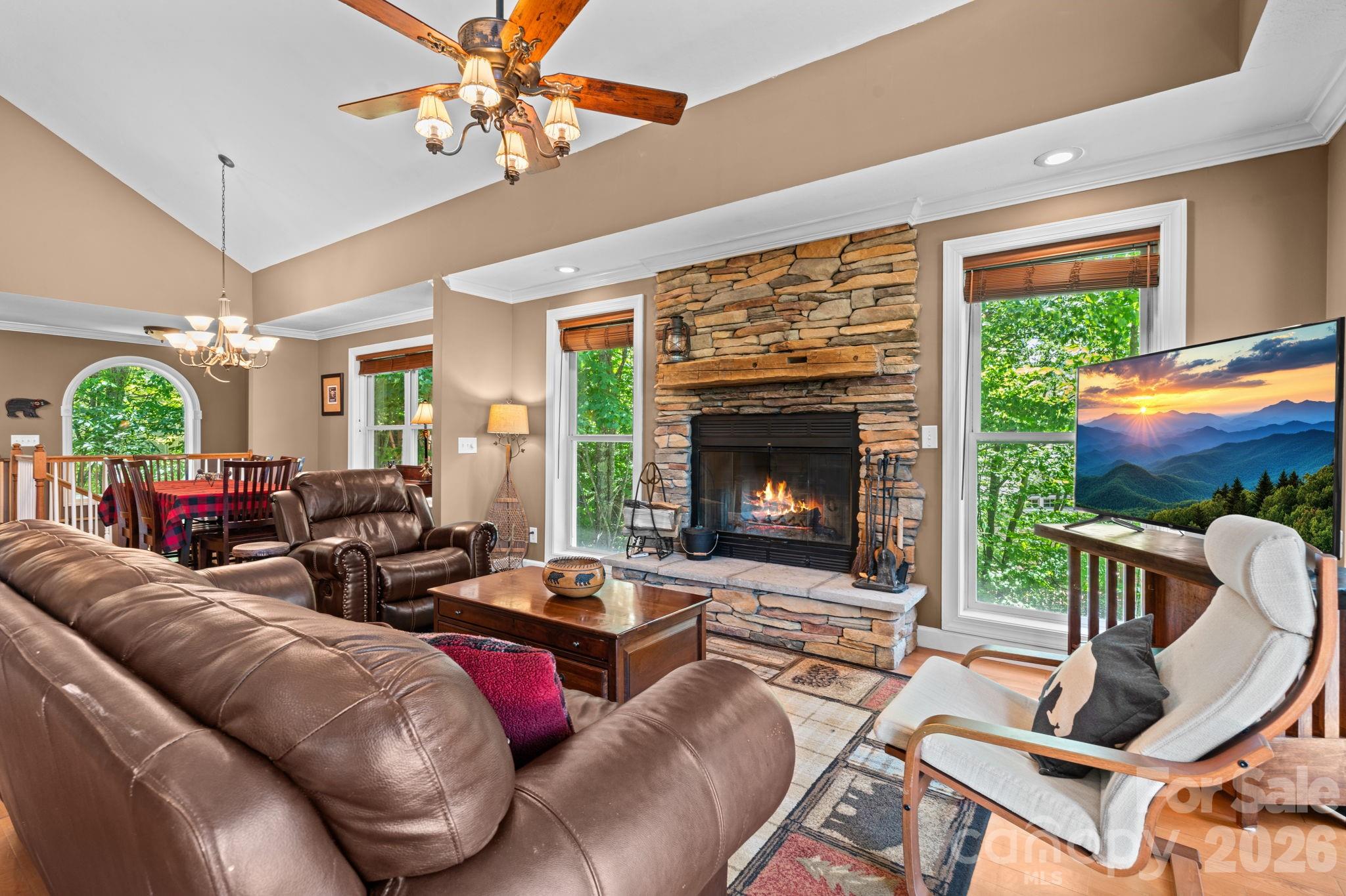 Pinnacle Ridge - Residential