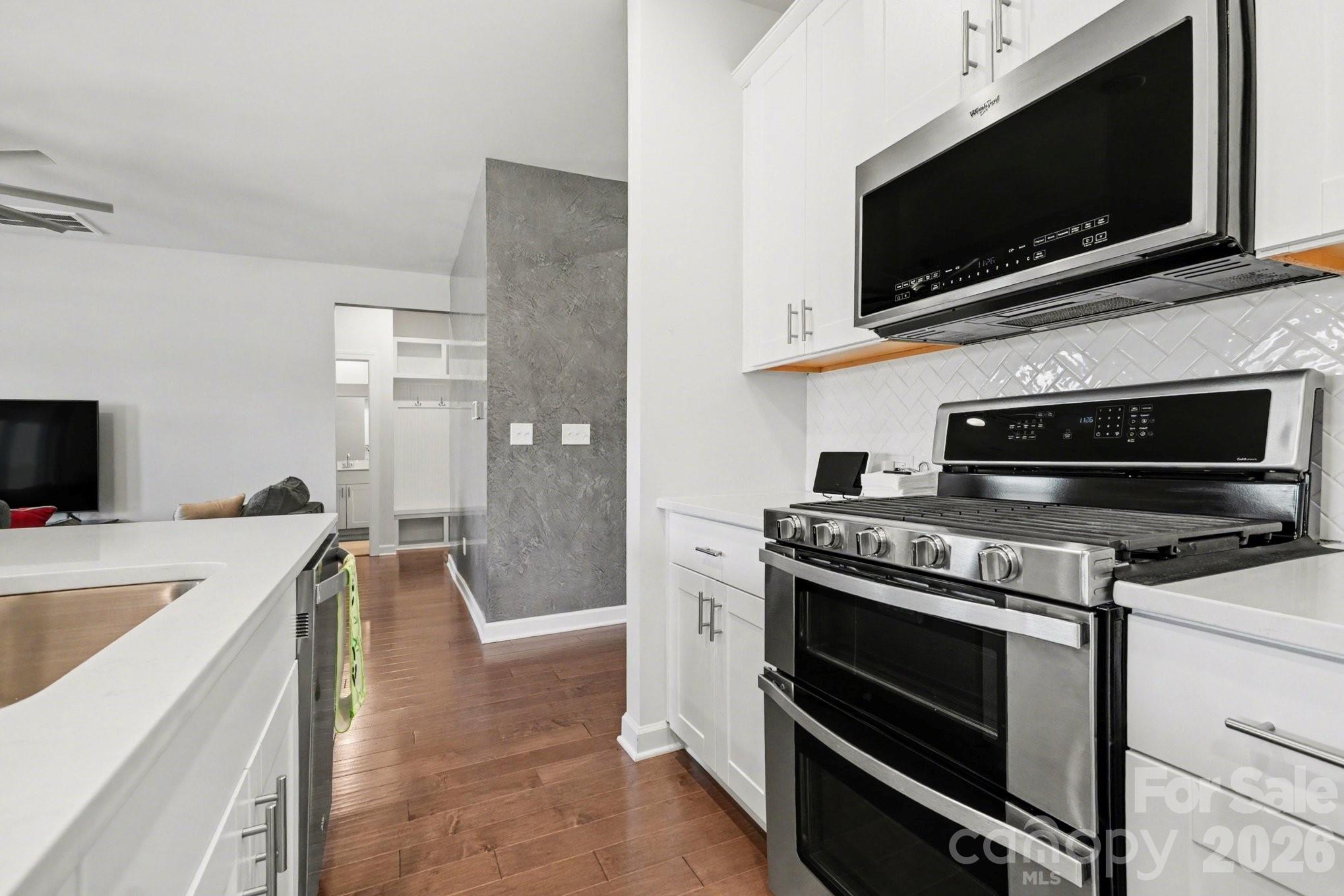 Stoneybrook Station - Residential