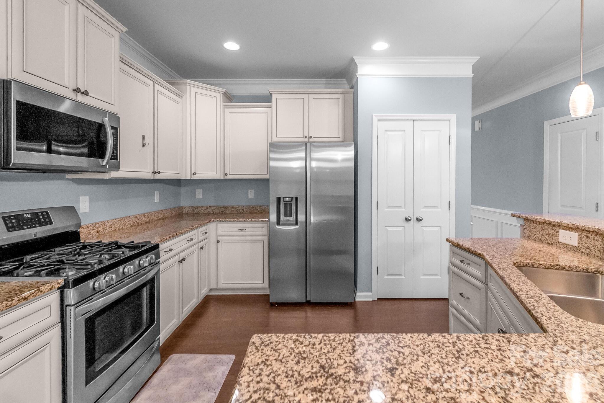 The Rapids at Belmeade - Residential