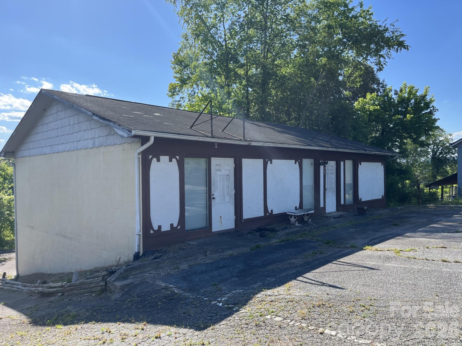 Units need repair, but potential is great due to location of property along West Fleming.  Square footage of 2,400 square feet does not include basements.  Heavy Traffic Area