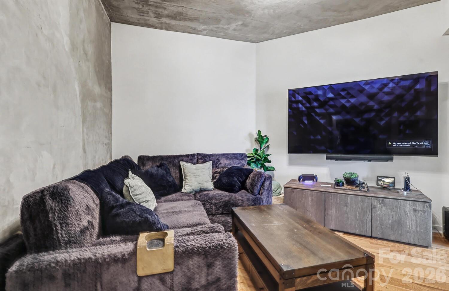 Avenue Condominiums - Residential