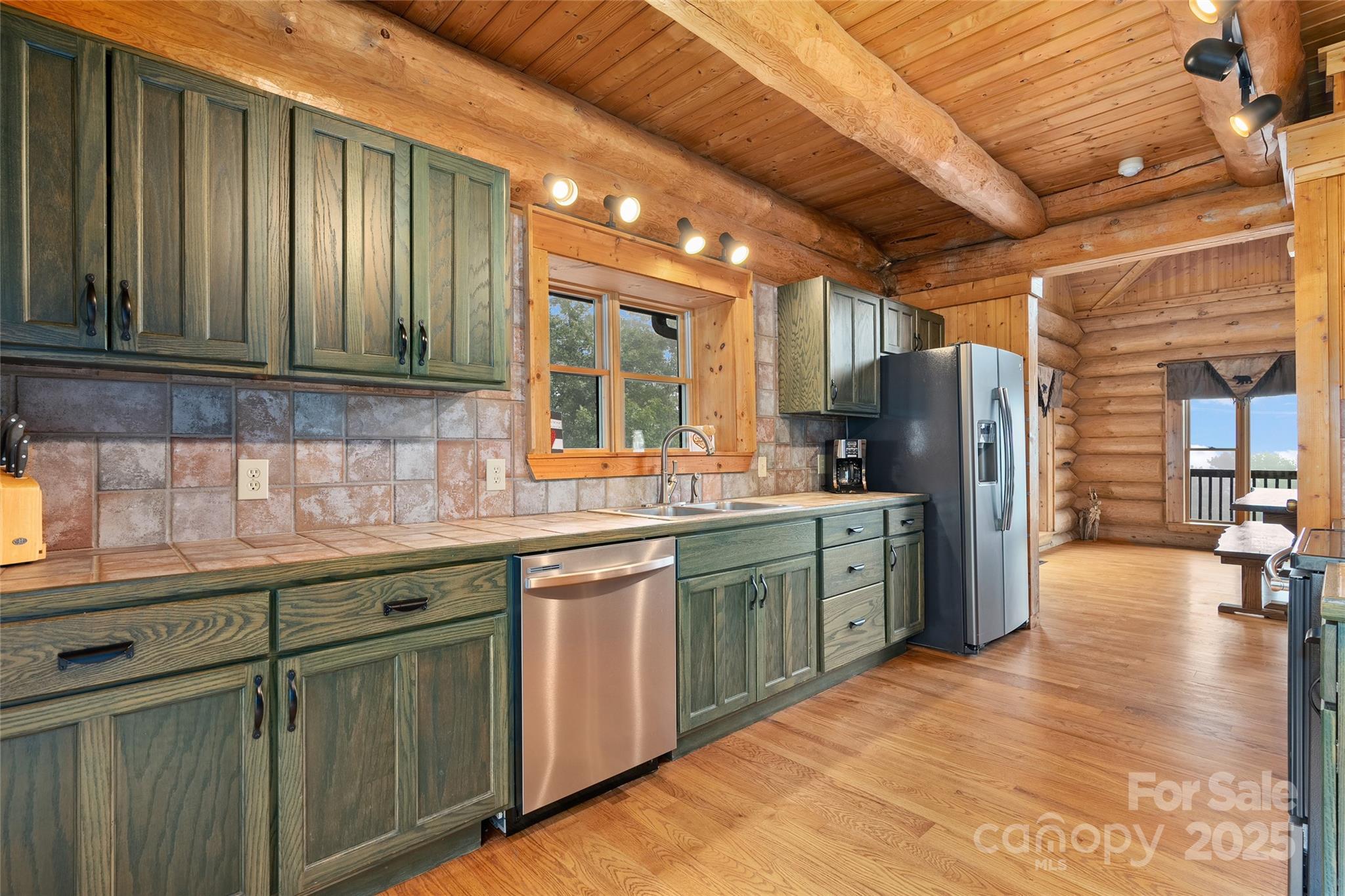 Yellowtop Mountain Estates - Residential