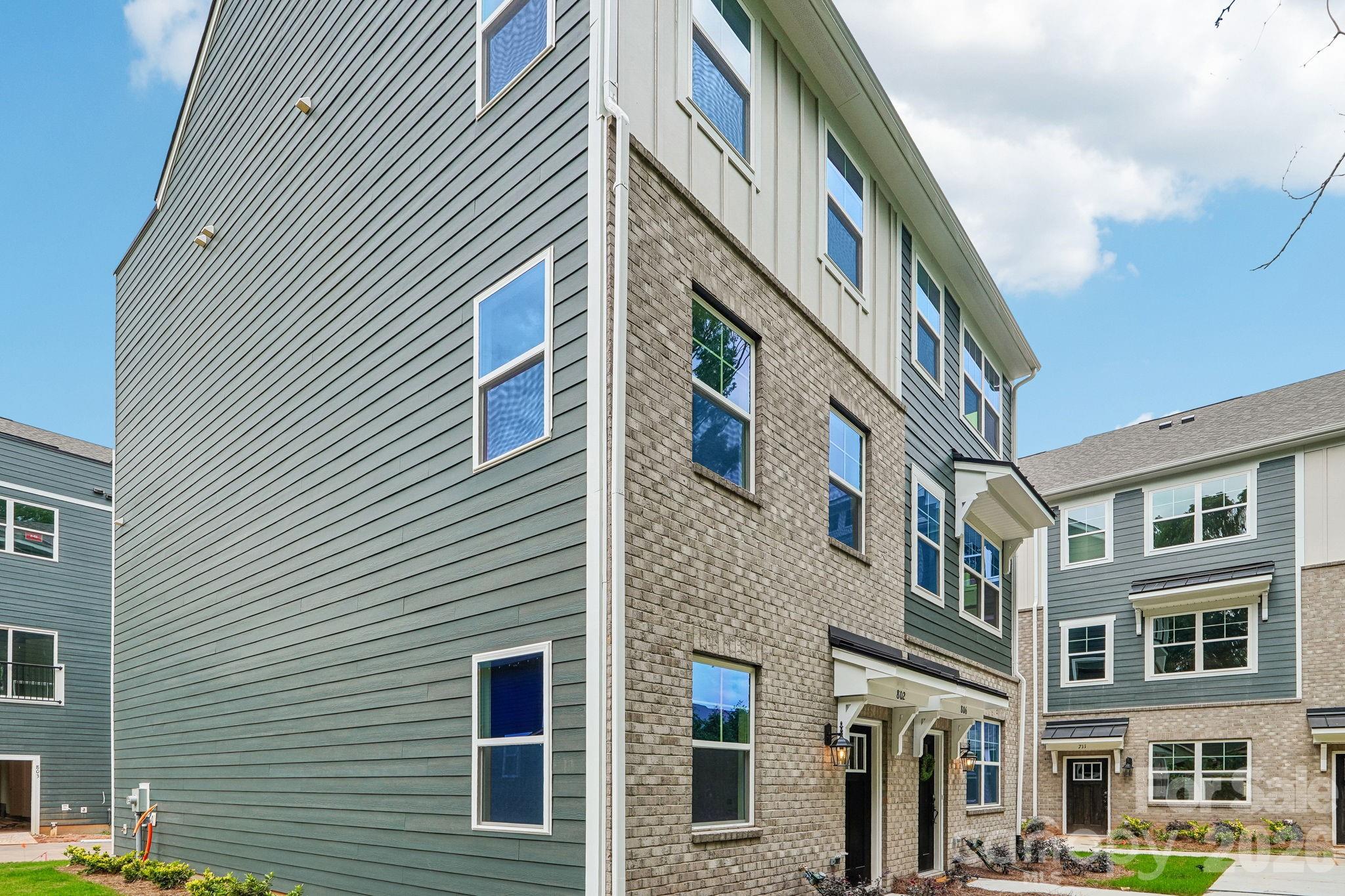 Anderson Street Townhomes - Residential