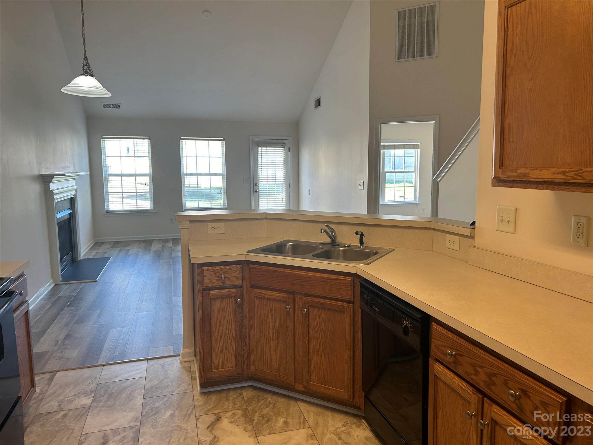Kyliglen - Residential Lease