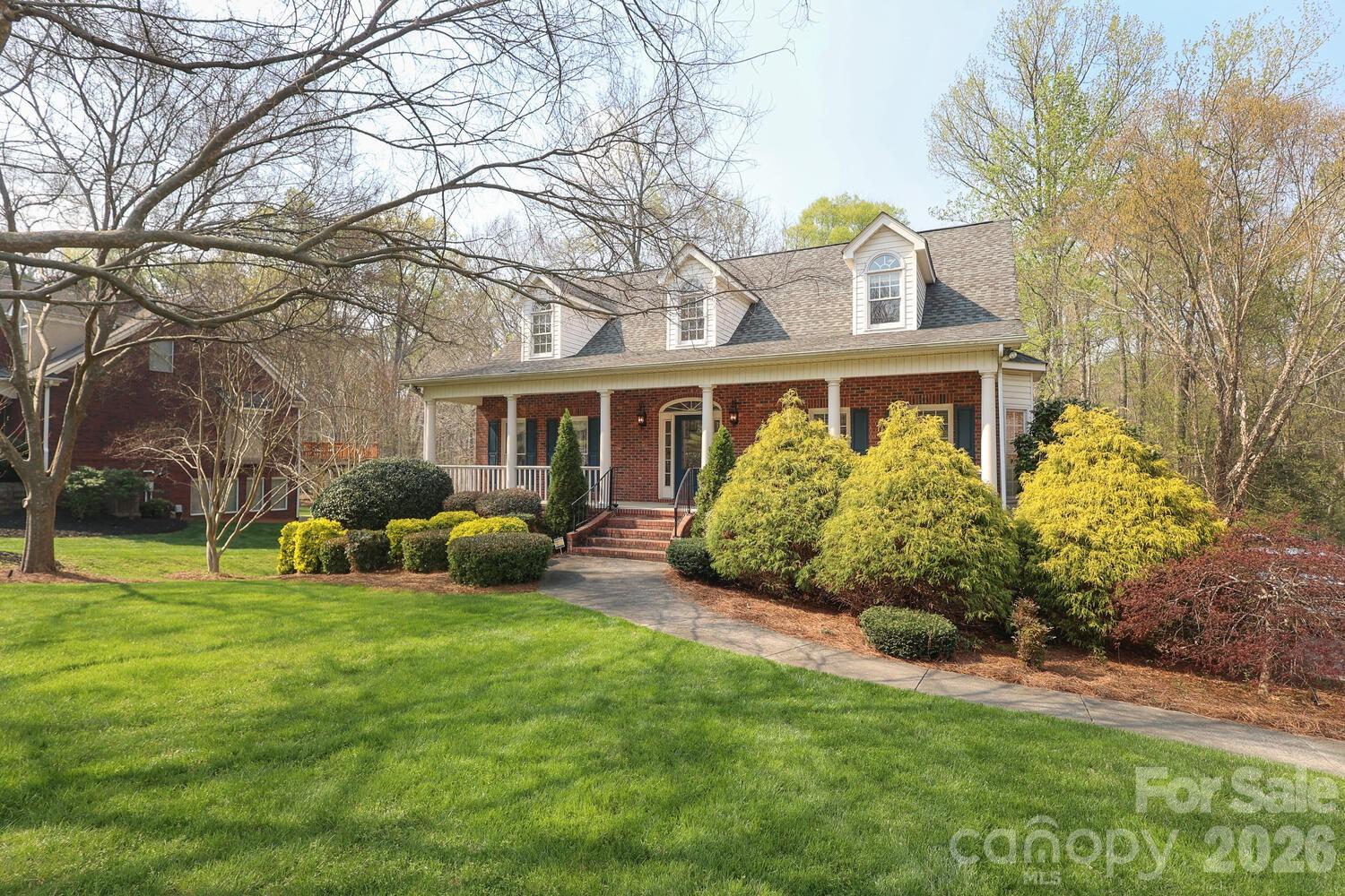 Beautiful brick home with a thoughtfully designed layout. The granite kitchen features an island and opens to a spacious great room with custom built-ins, ideal for everyday living and entertaining. A dedicated office is located on the main level. Upstairs offers two large bedrooms. The finished basement includes a media room a flexible bonus space perfect for a home theater, gym, or playroom. Enjoy outdoor living with a screened porch, deck, and patio overlooking a private backyard. Huge storage room off the garage. Additional features include central vacuum, full irrigation system, and surround sound. A wonderful home with both comfort and functionality.
Enjoy a newly remodeled primary bedroom and bathroom designed in a balanced, modern-moderate style that blends elegance with everyday comfort