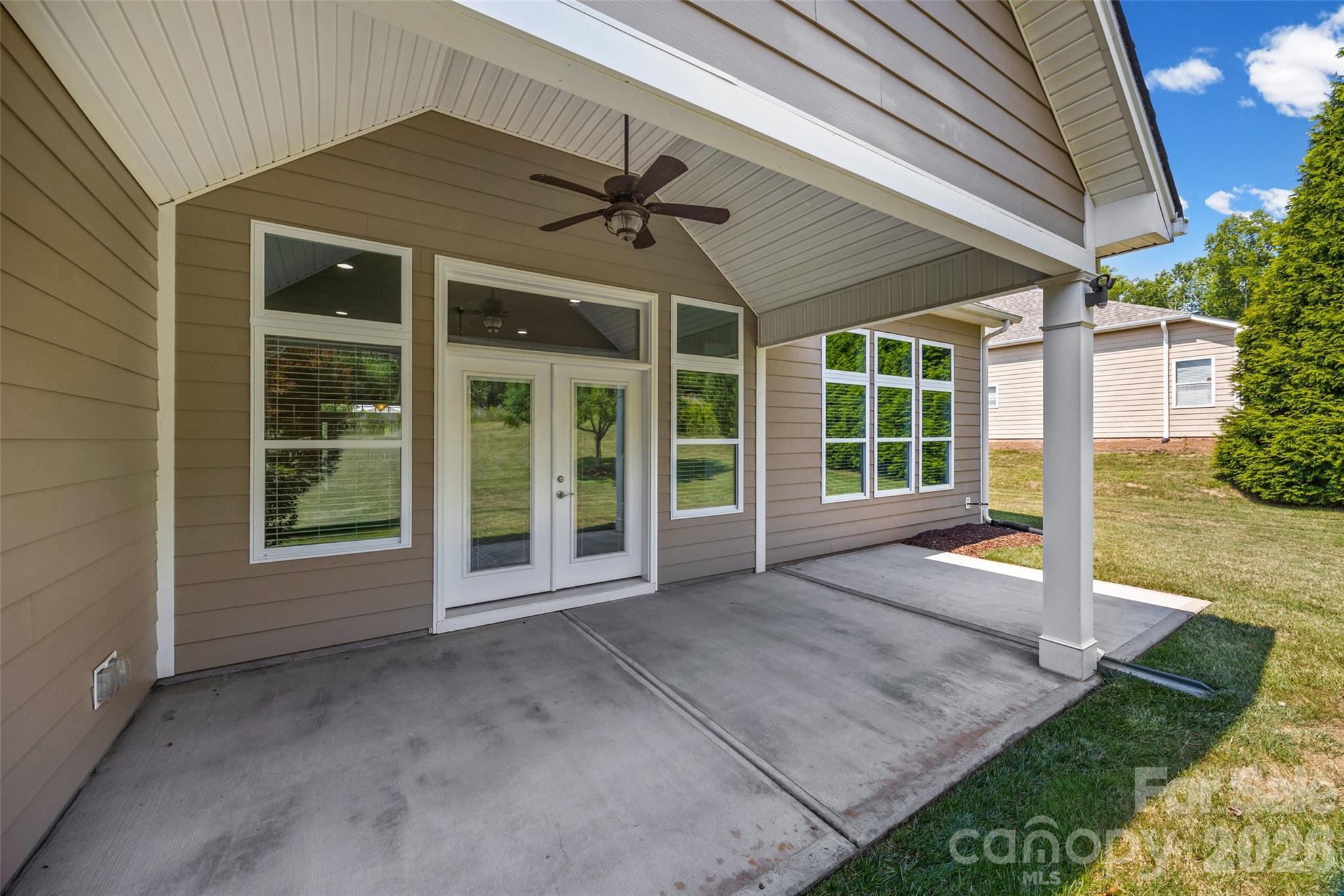 The Vineyards on Lake Wylie - Residential