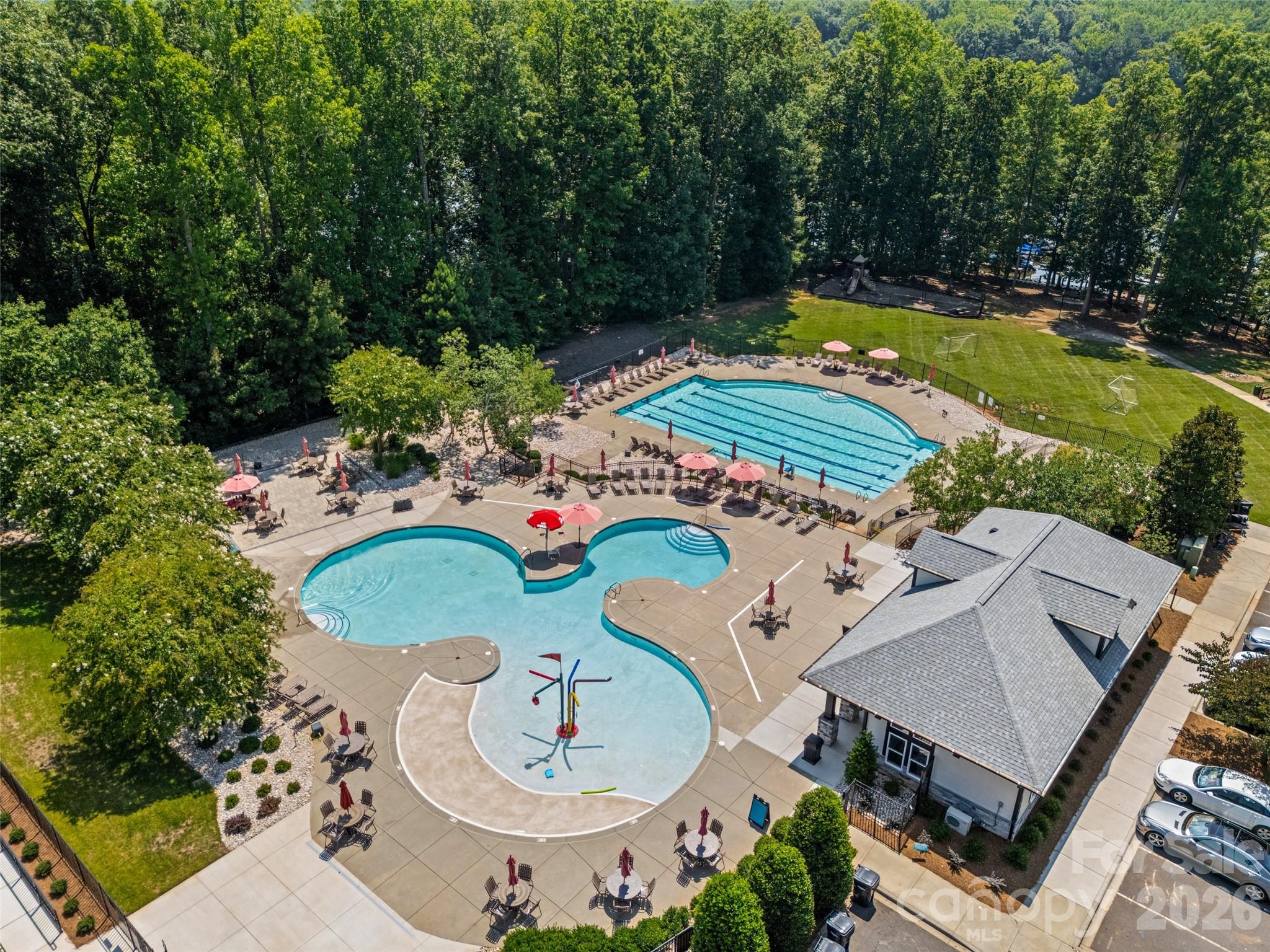 The Vineyards on Lake Wylie - Residential
