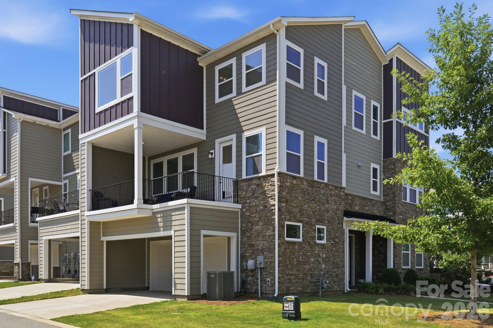 Aria at the Park - Residential