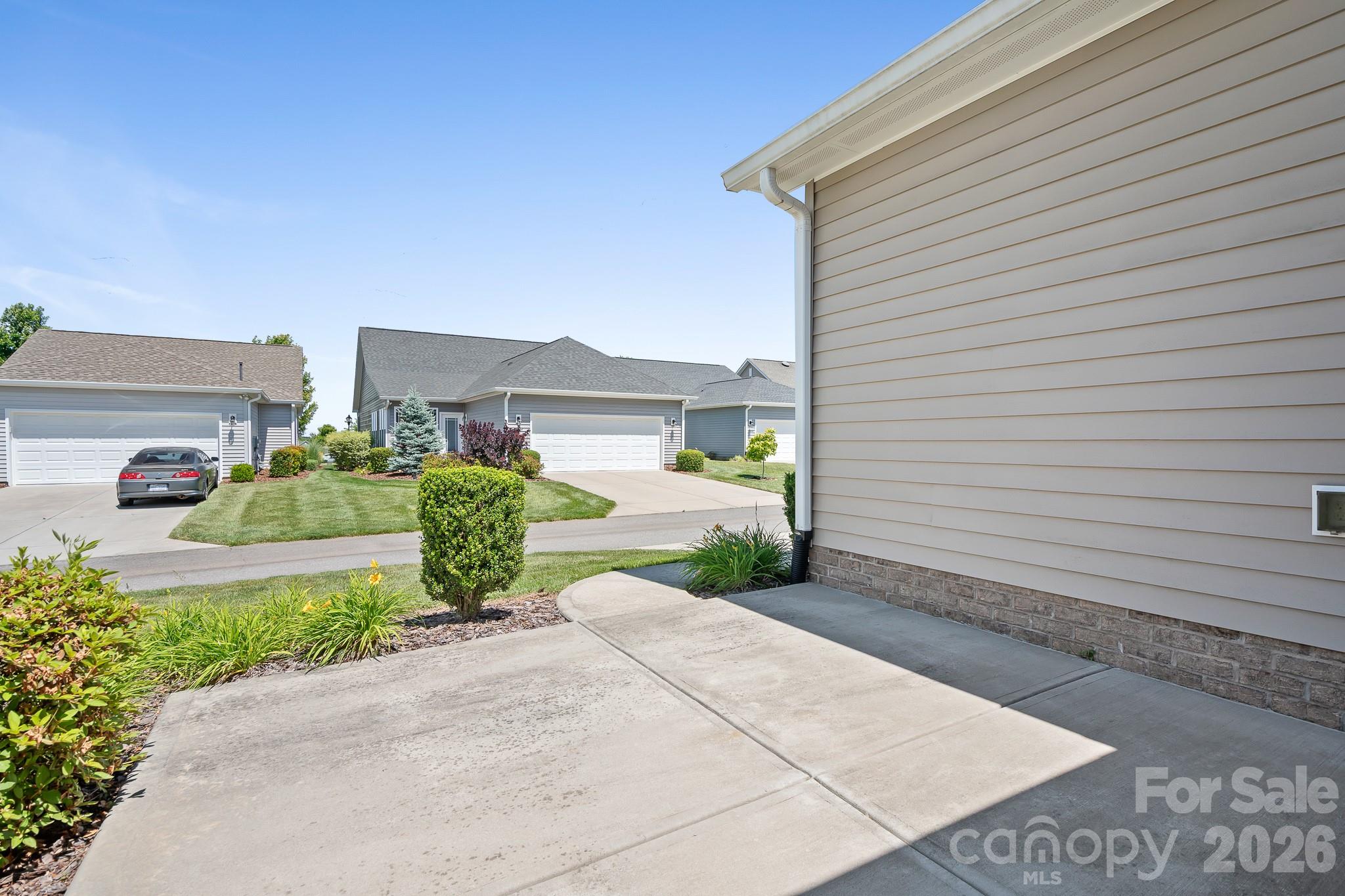 Baileys Glen - Residential