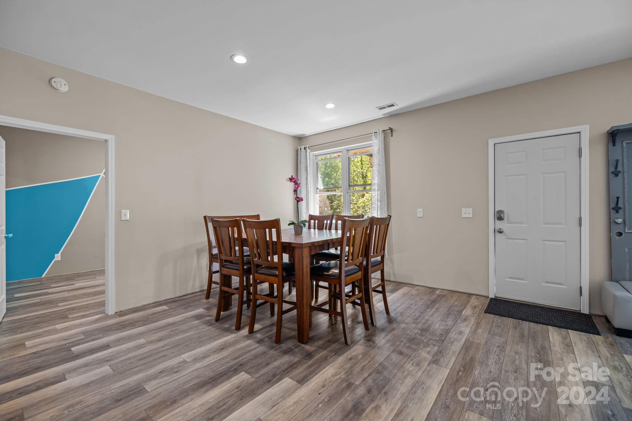 Wentworth - Residential