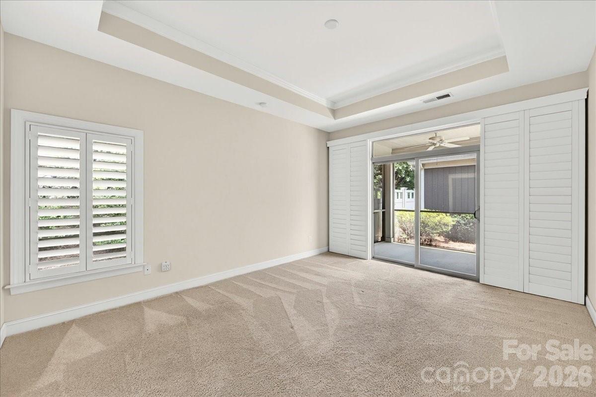 The Courtyards at Emerald Lake - Residential