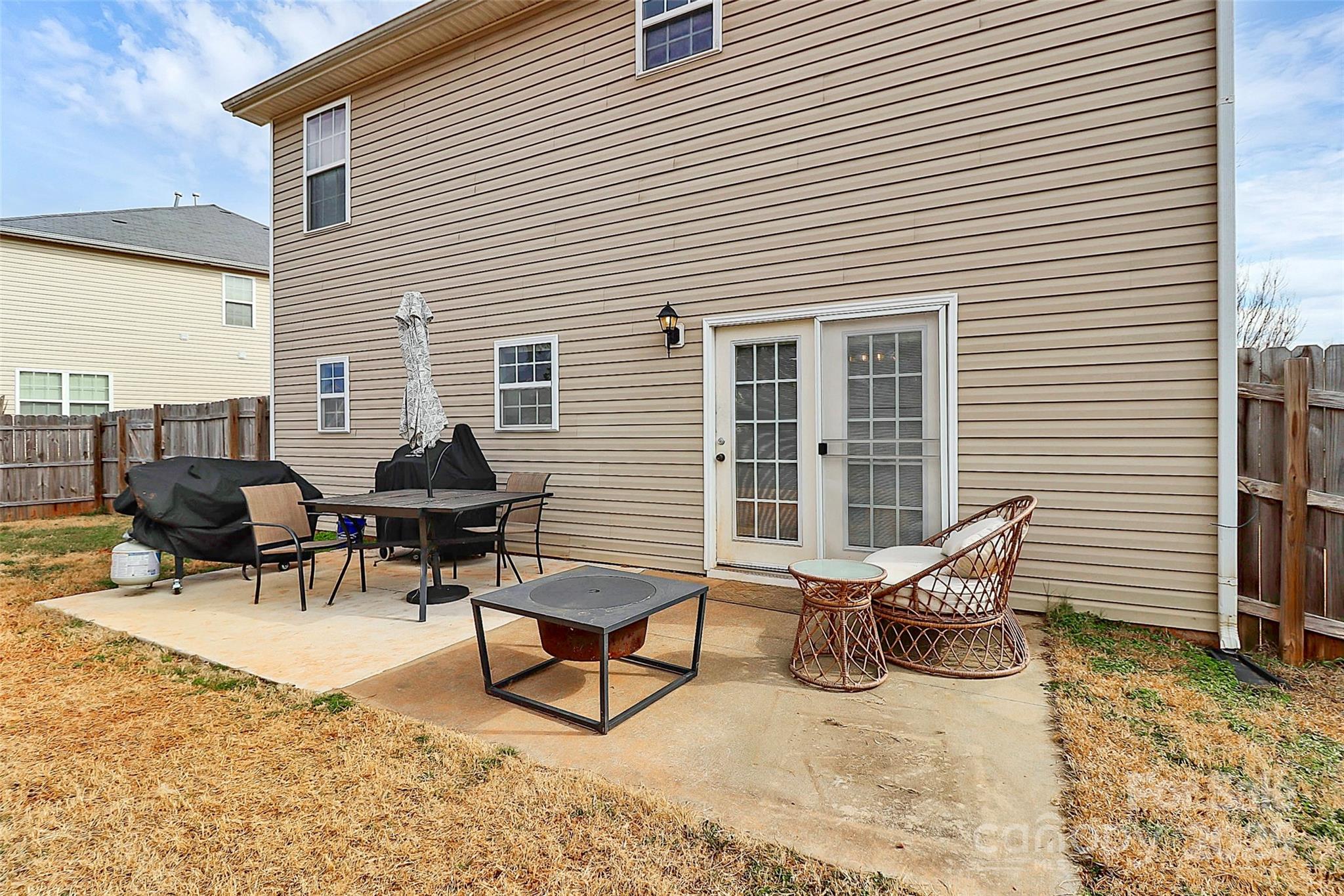 Jones Branch - Residential