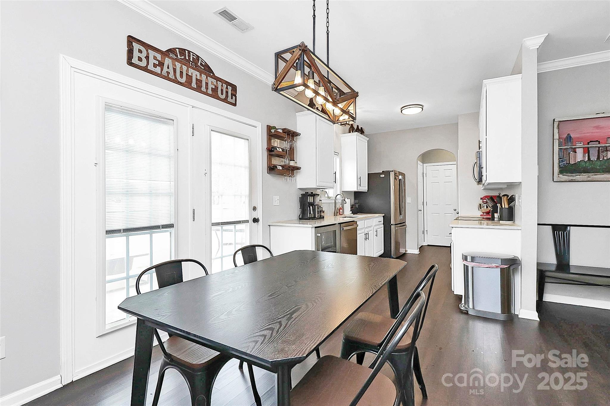 Jones Branch - Residential