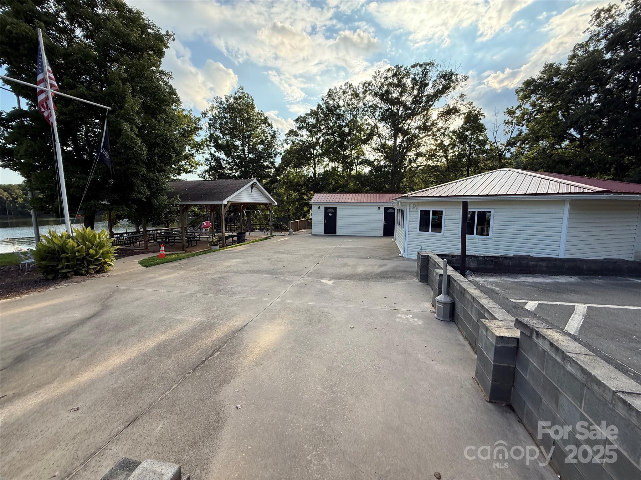 Badin Shores Resort - Residential