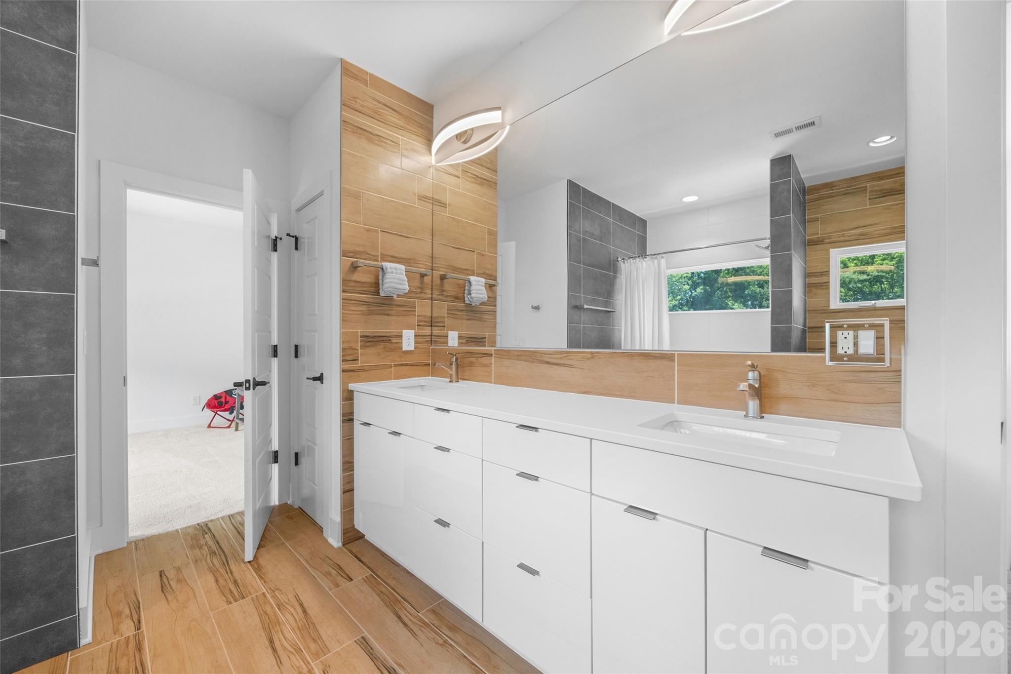 Commonwealth Park - Residential