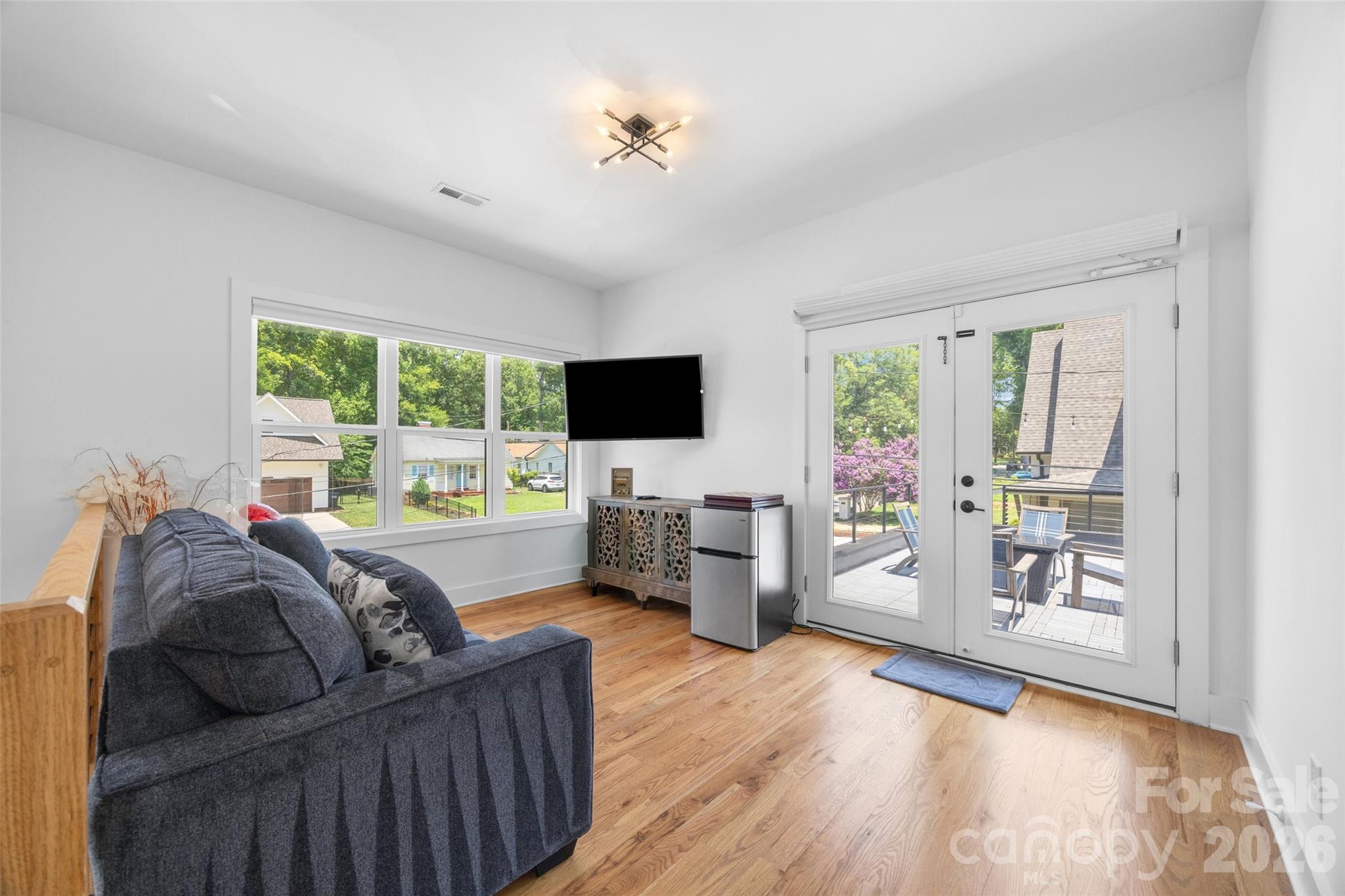 Commonwealth Park - Residential