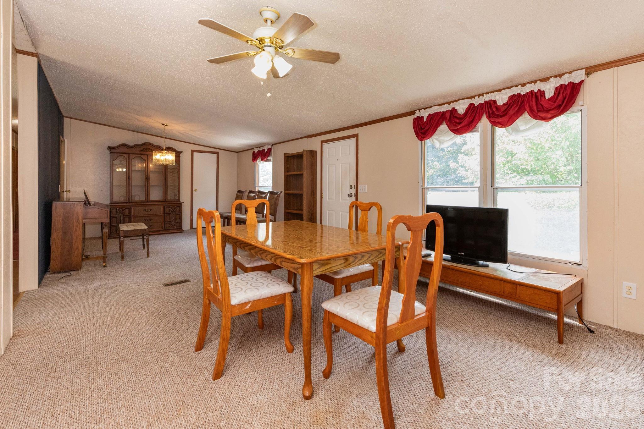 Double D Estates - Residential