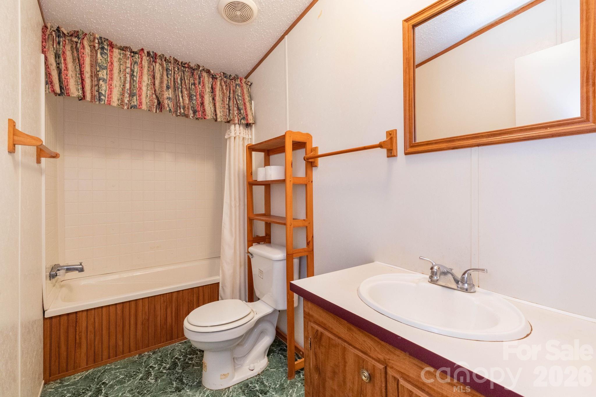 Double D Estates - Residential