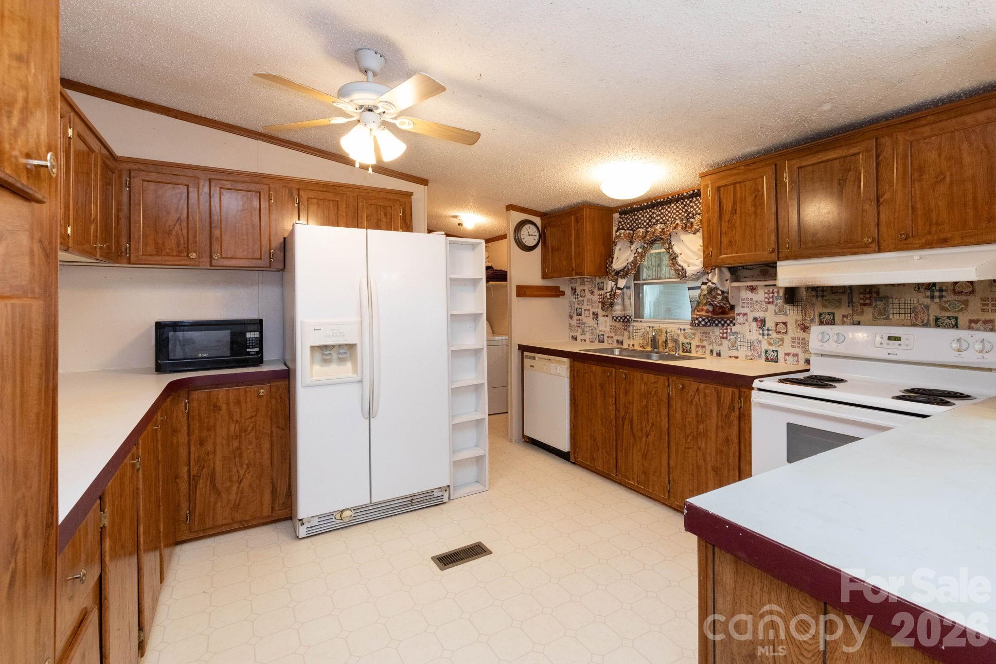 Double D Estates - Residential