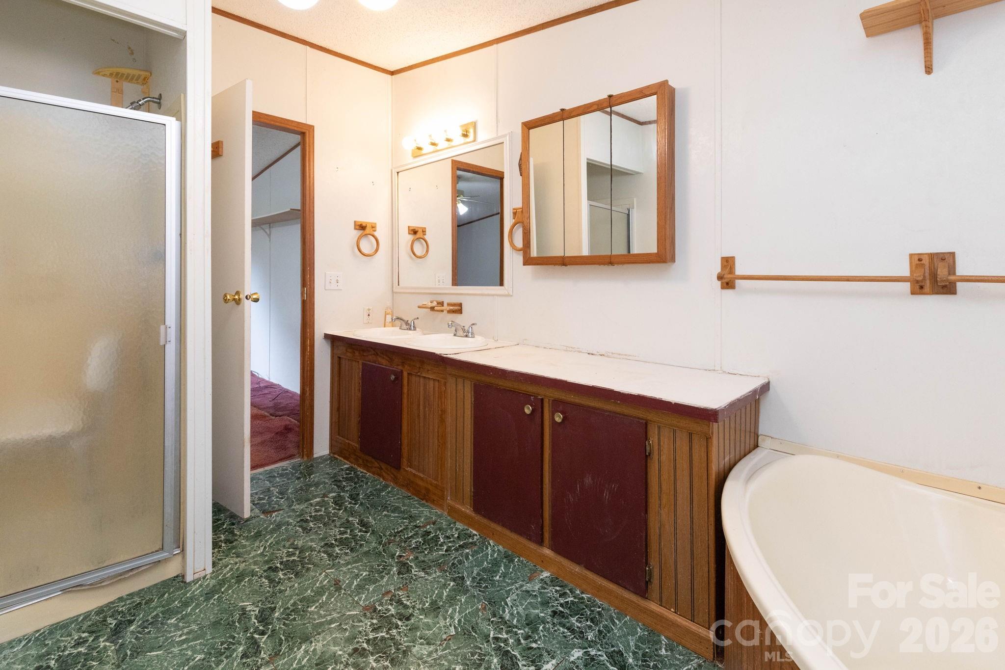 Double D Estates - Residential