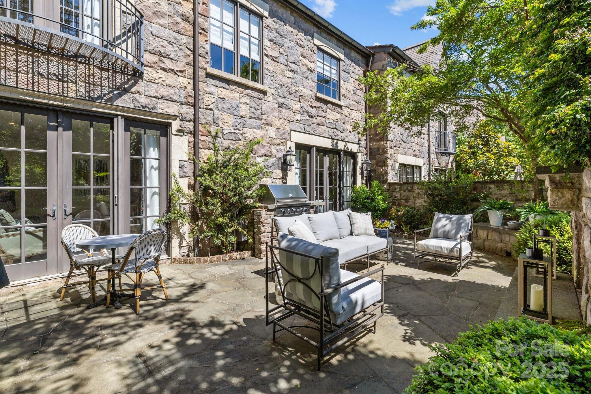 Myers Park - Residential