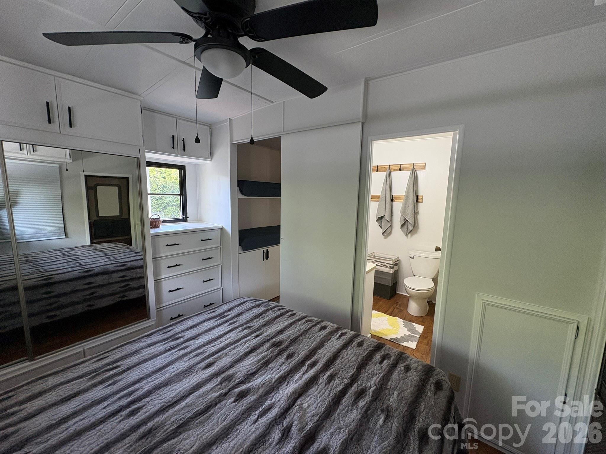 Linville Land Harbor - Residential