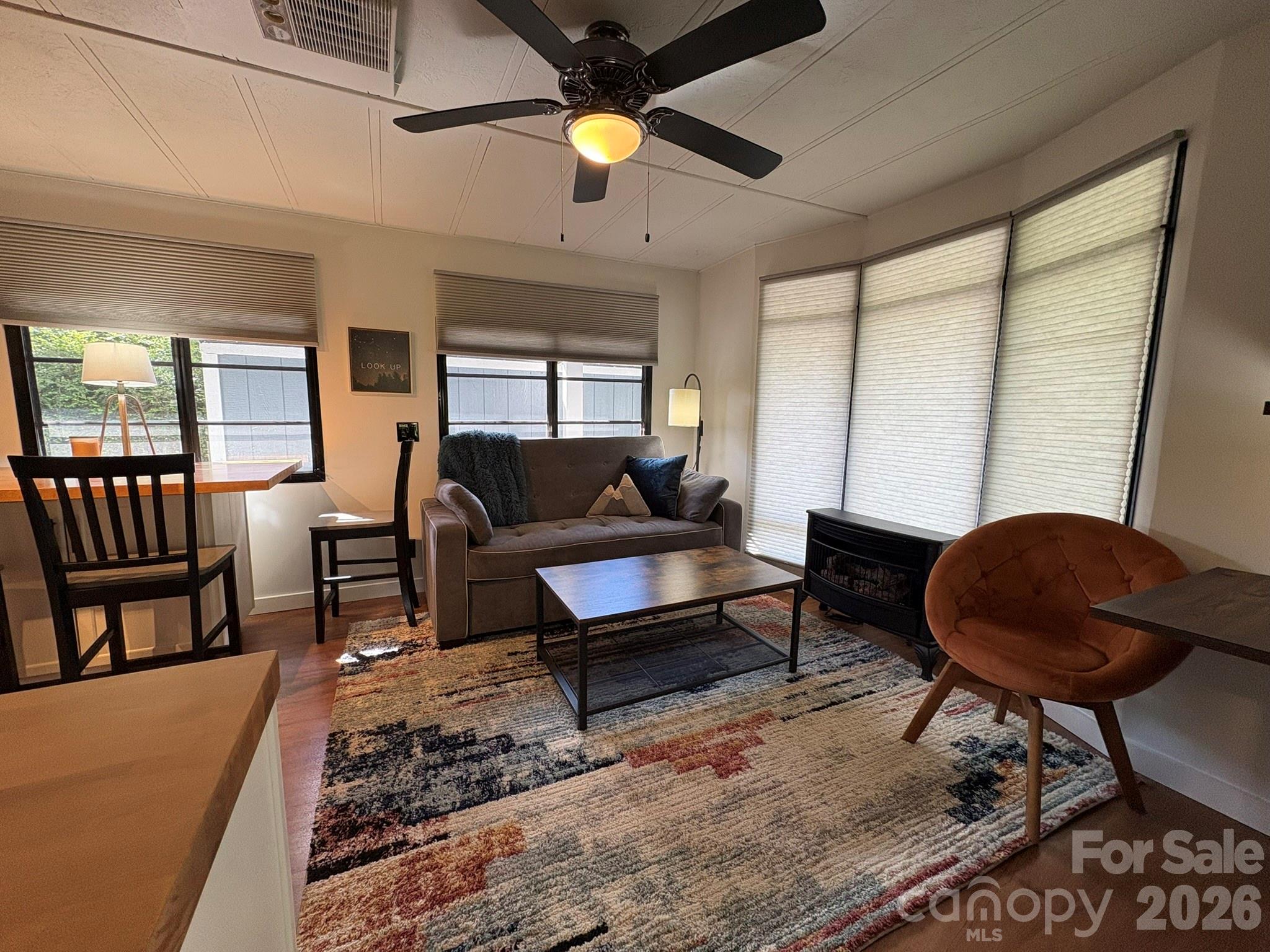 Linville Land Harbor - Residential