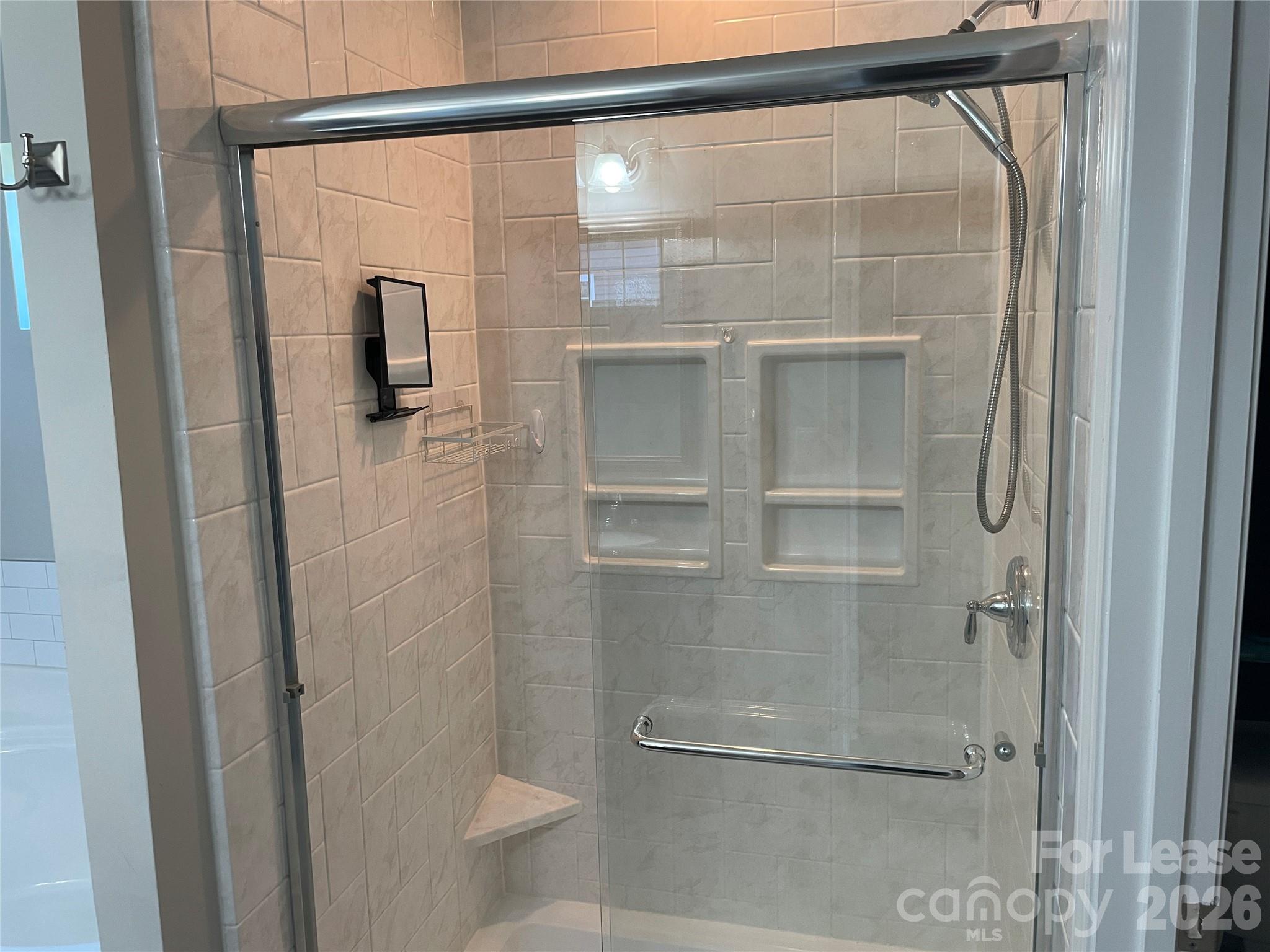 Hunters Crossing - Residential Lease