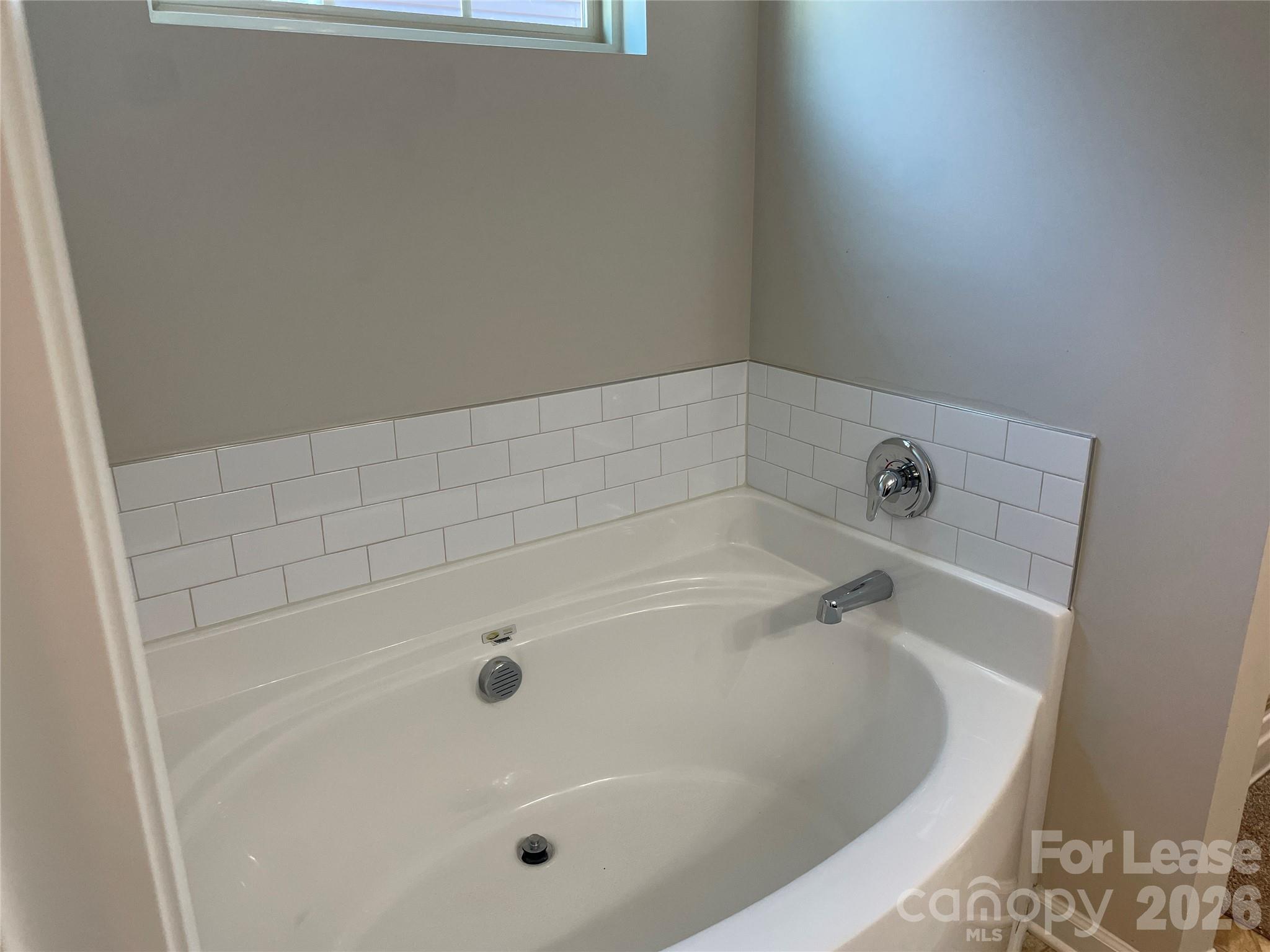 Hunters Crossing - Residential Lease