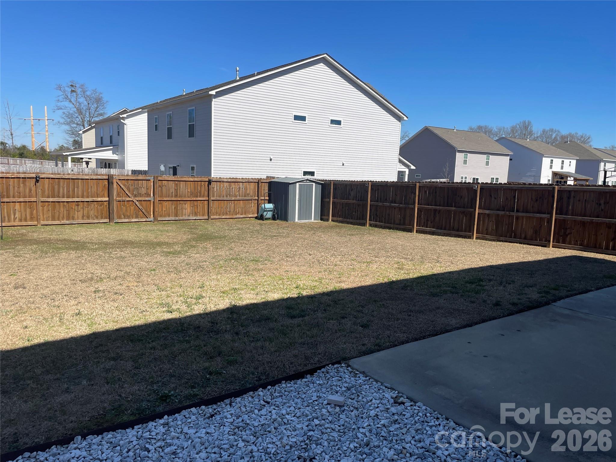 Hunters Crossing - Residential Lease