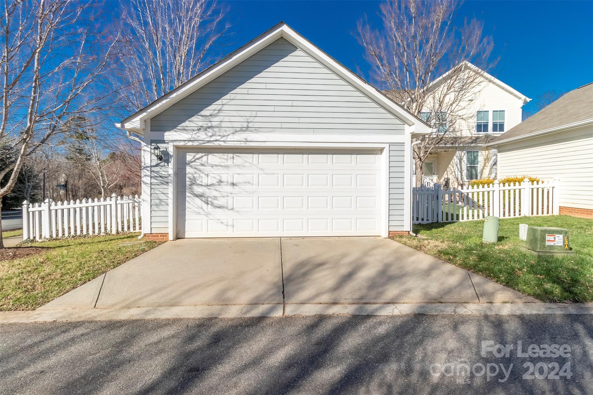 Monteith Park - Residential Lease