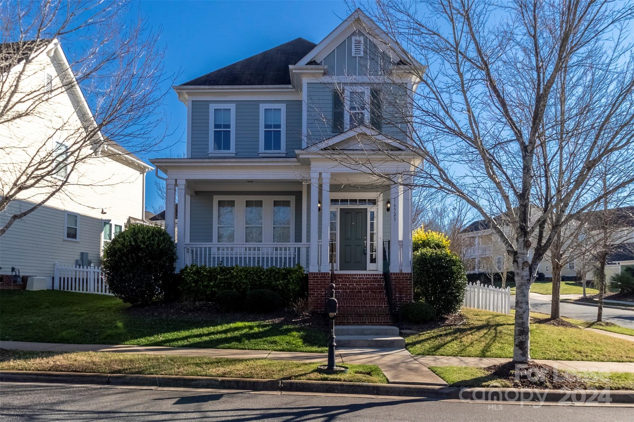 Monteith Park - Residential Lease