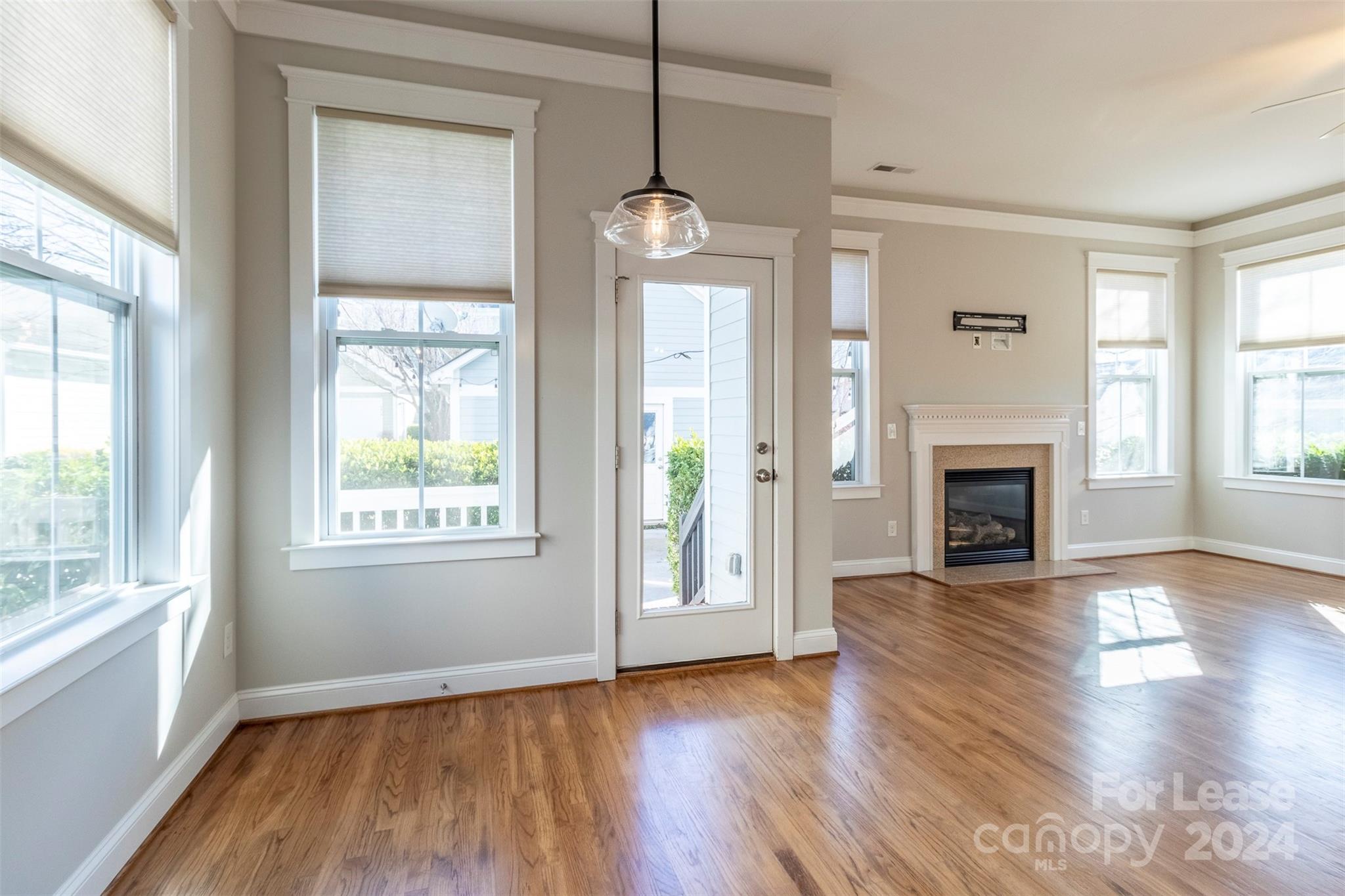 Monteith Park - Residential Lease